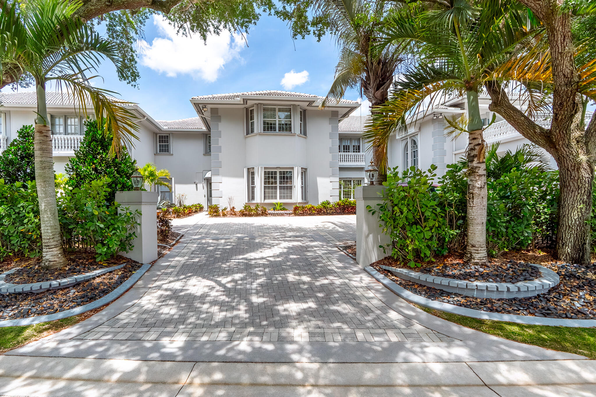 1800 Eagle Trace, Coral Springs FL 33071