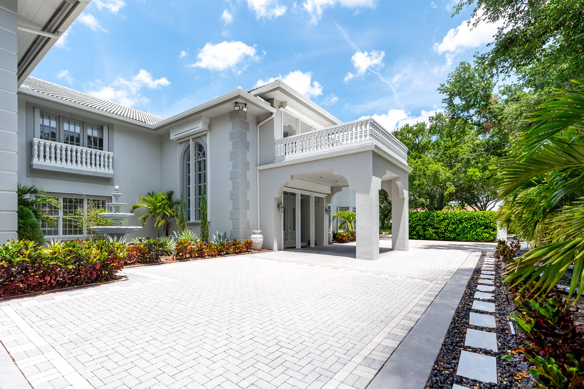 1800 Eagle Trace, Coral Springs FL 33071