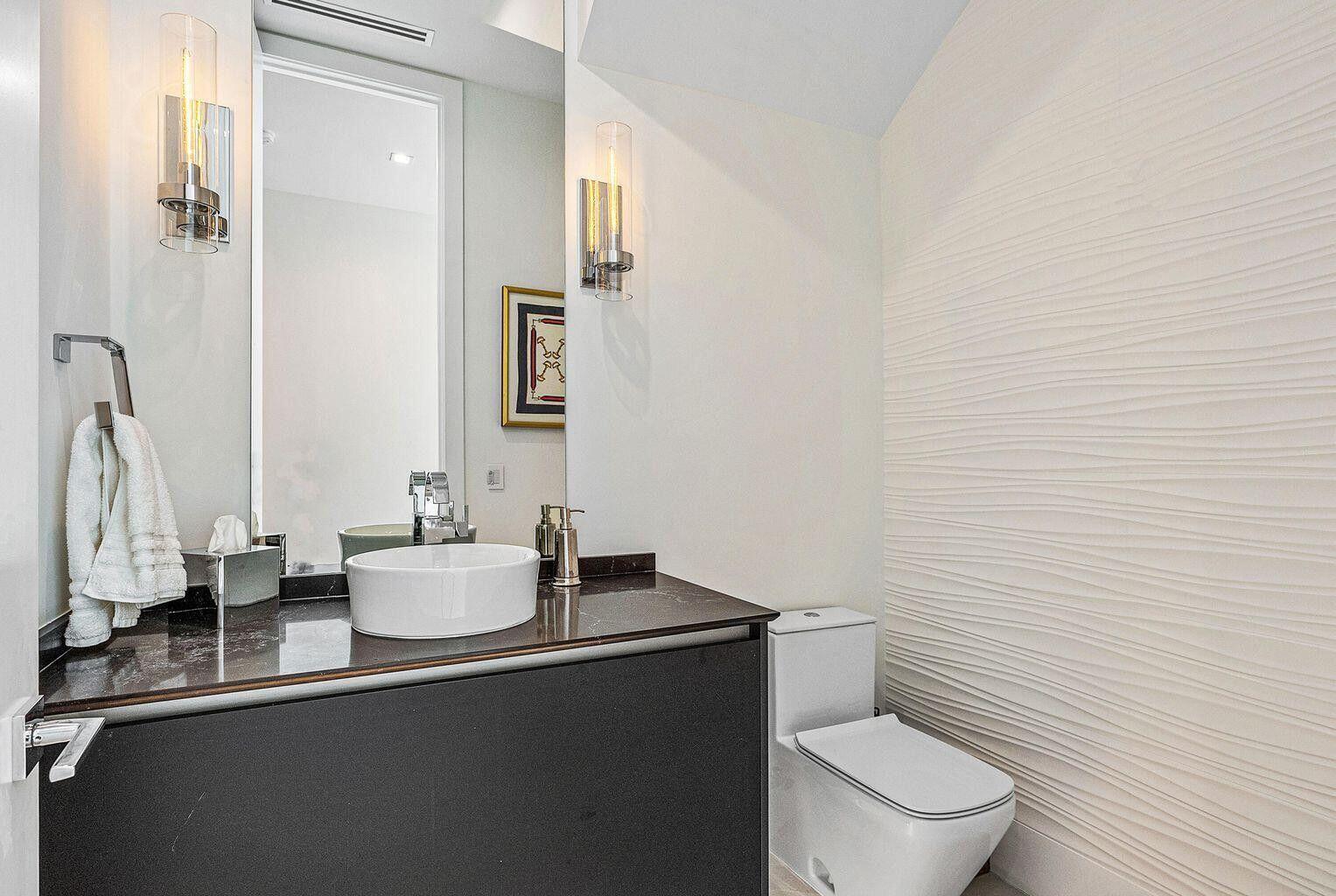 775 W Park Dr, Boca Raton FL 33432