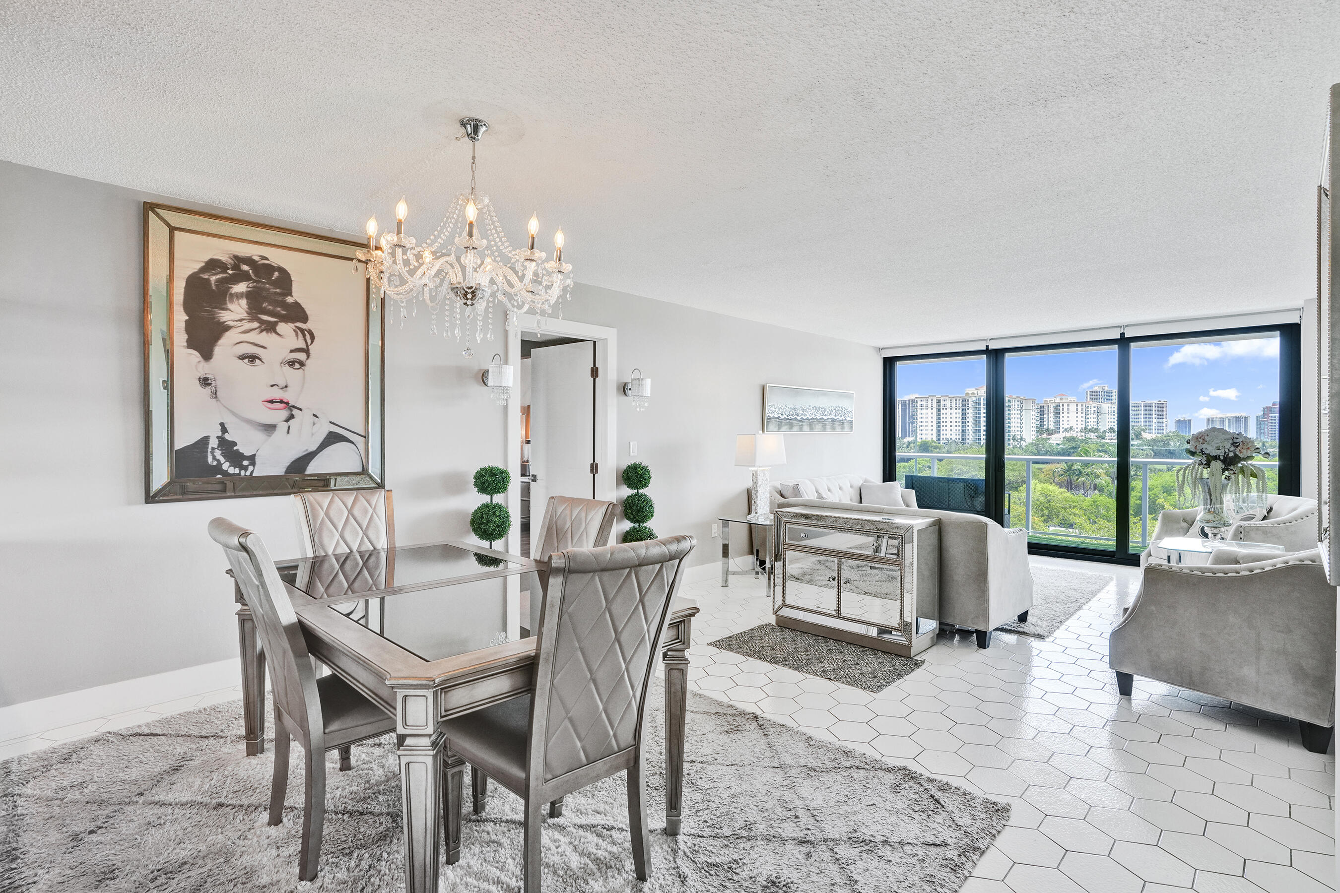 3701 N Country Club #605, Aventura FL 33180