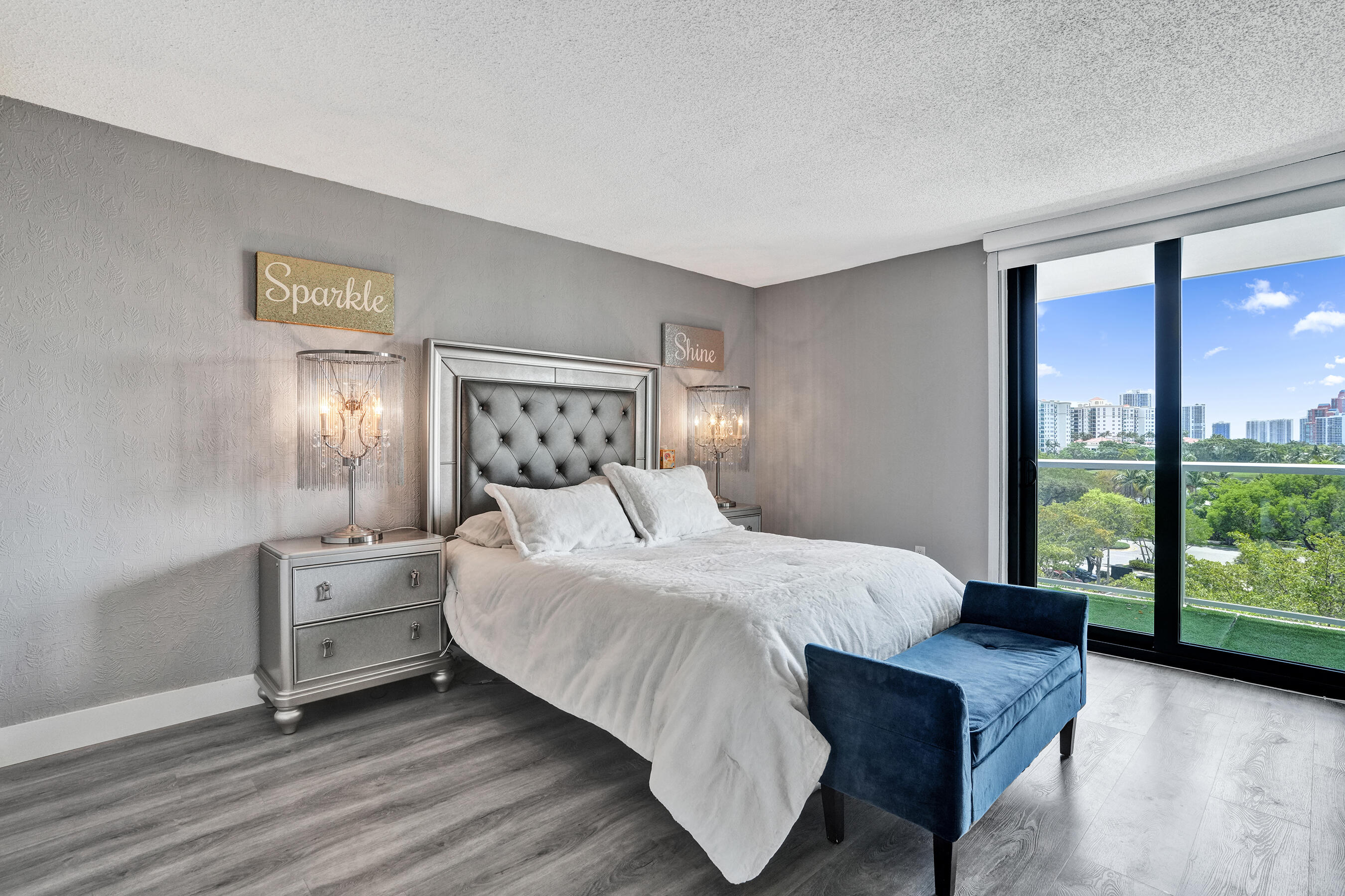 3701 N Country Club #605, Aventura FL 33180
