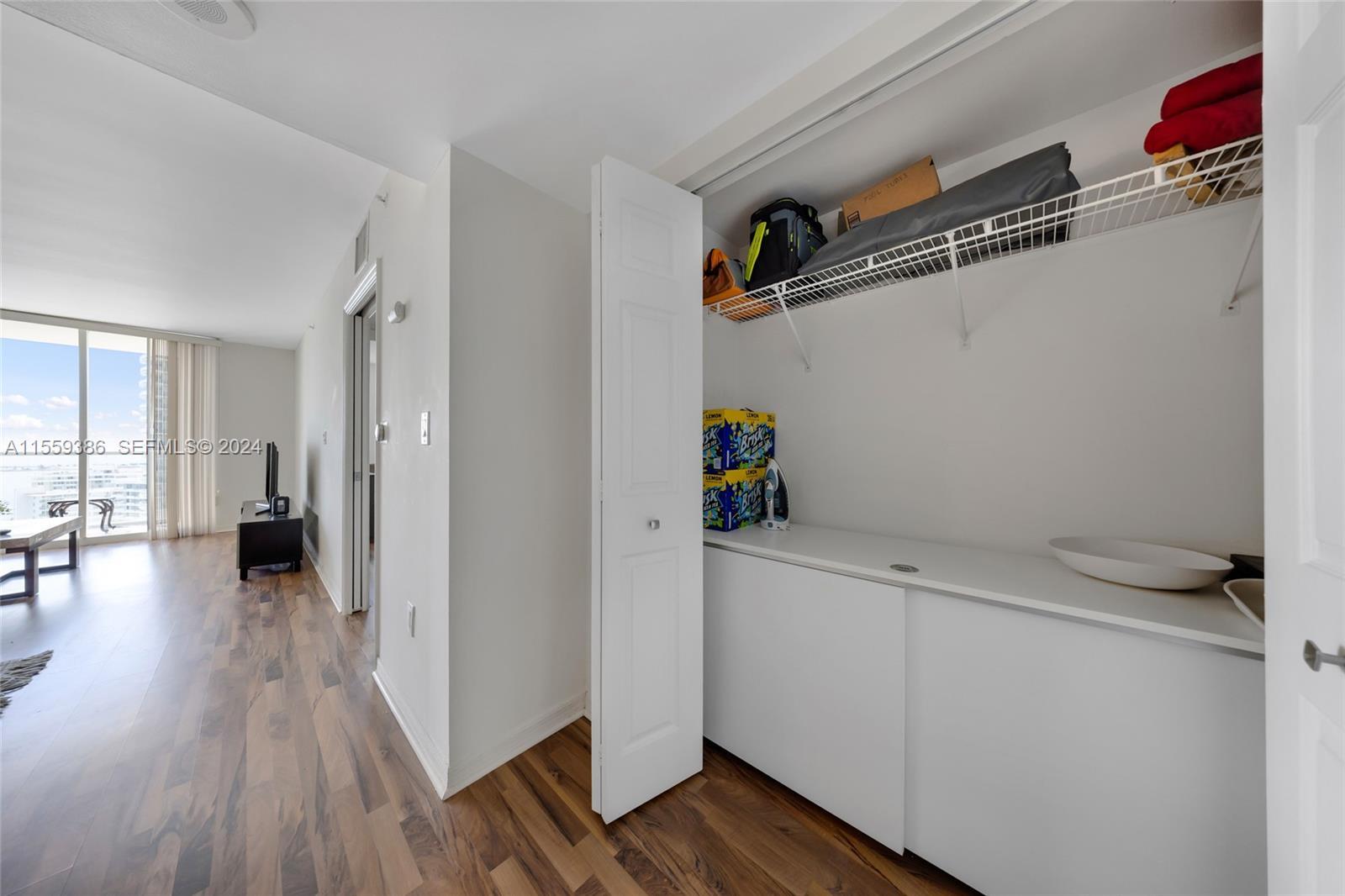 1155 Brickell Bay #2207, Miami FL 33131