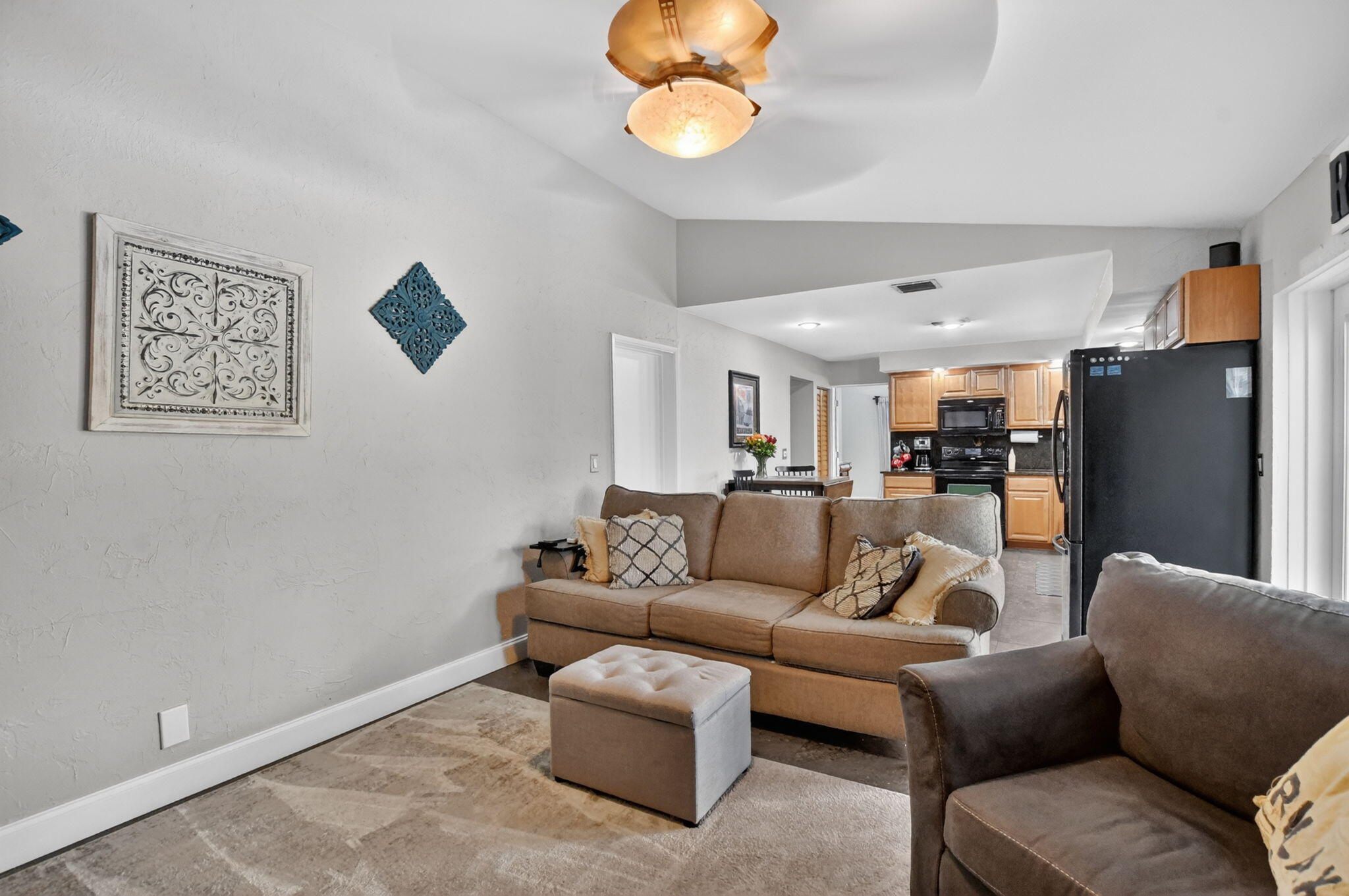 9976 Robins Nest, Boca Raton FL 33496