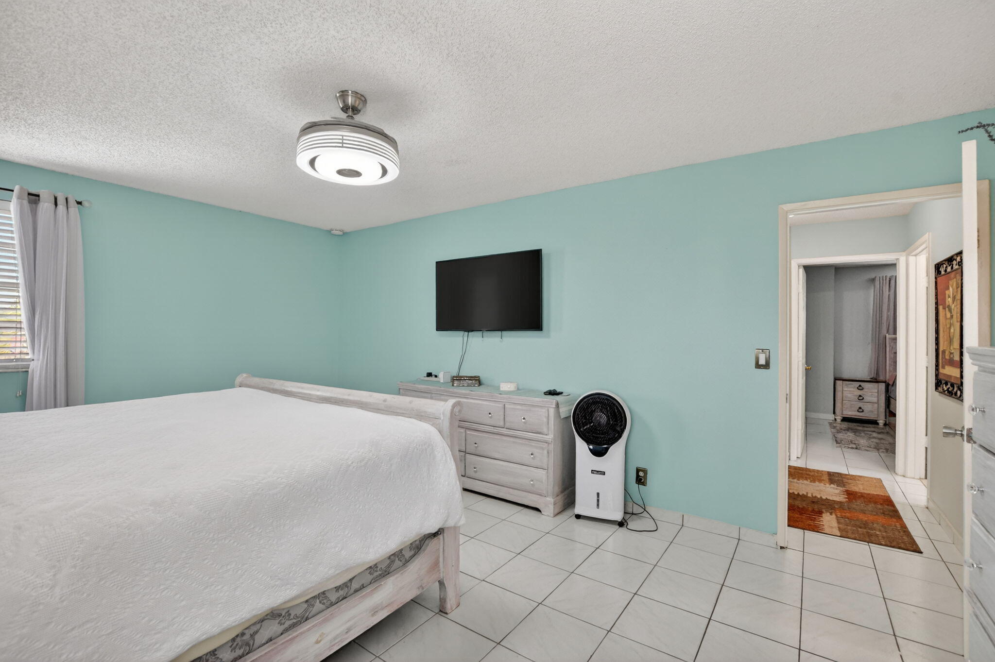 9976 Robins Nest, Boca Raton FL 33496