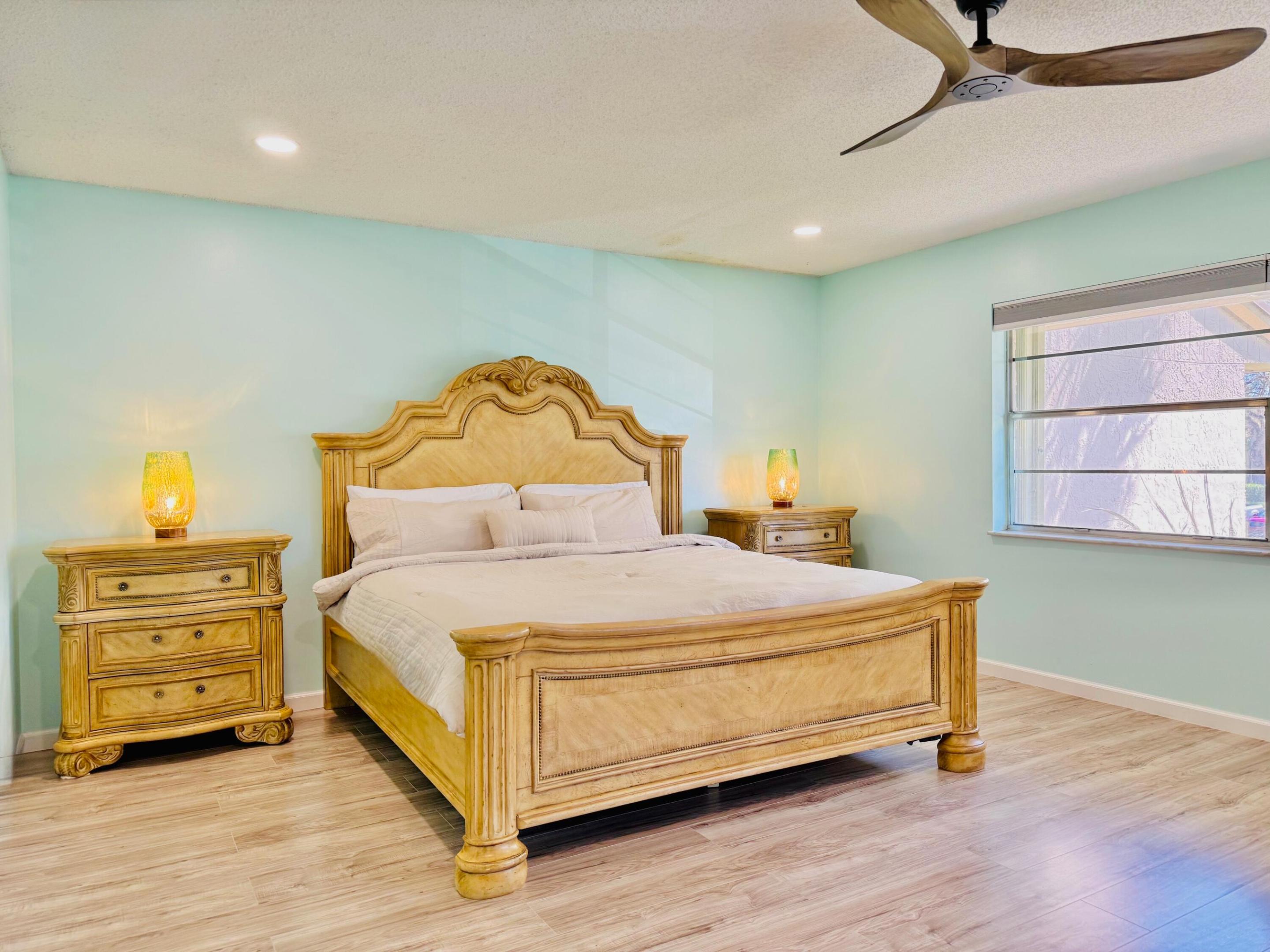 8765 Azalea #204, Tamarac FL 33321
