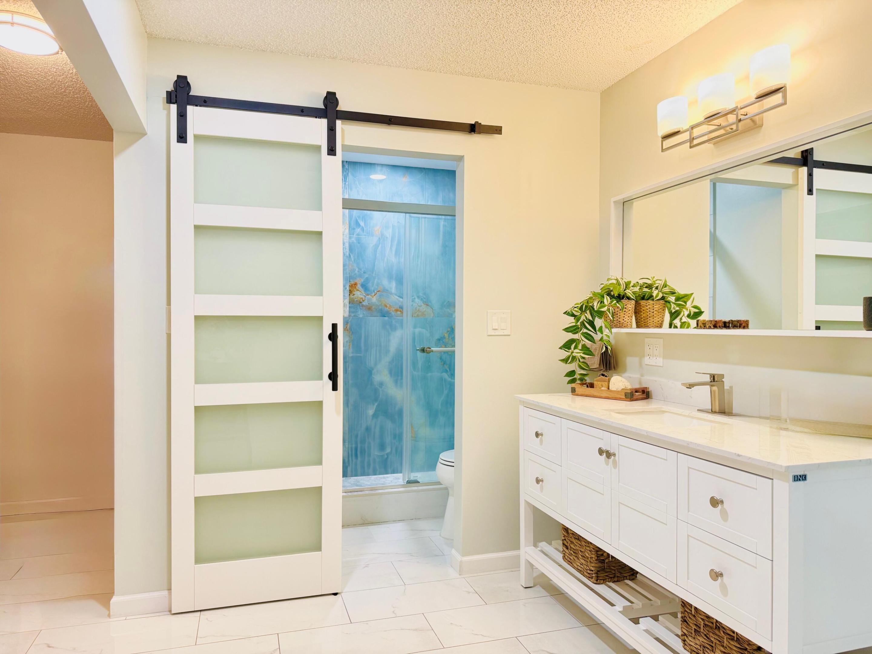 8765 Azalea #204, Tamarac FL 33321