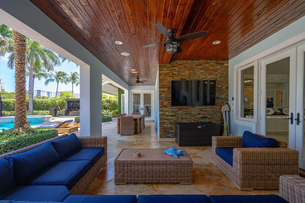 4130 NE 31st, Lighthouse Point FL 33064