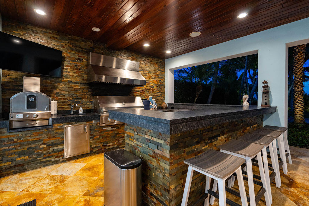 4130 NE 31st, Lighthouse Point FL 33064