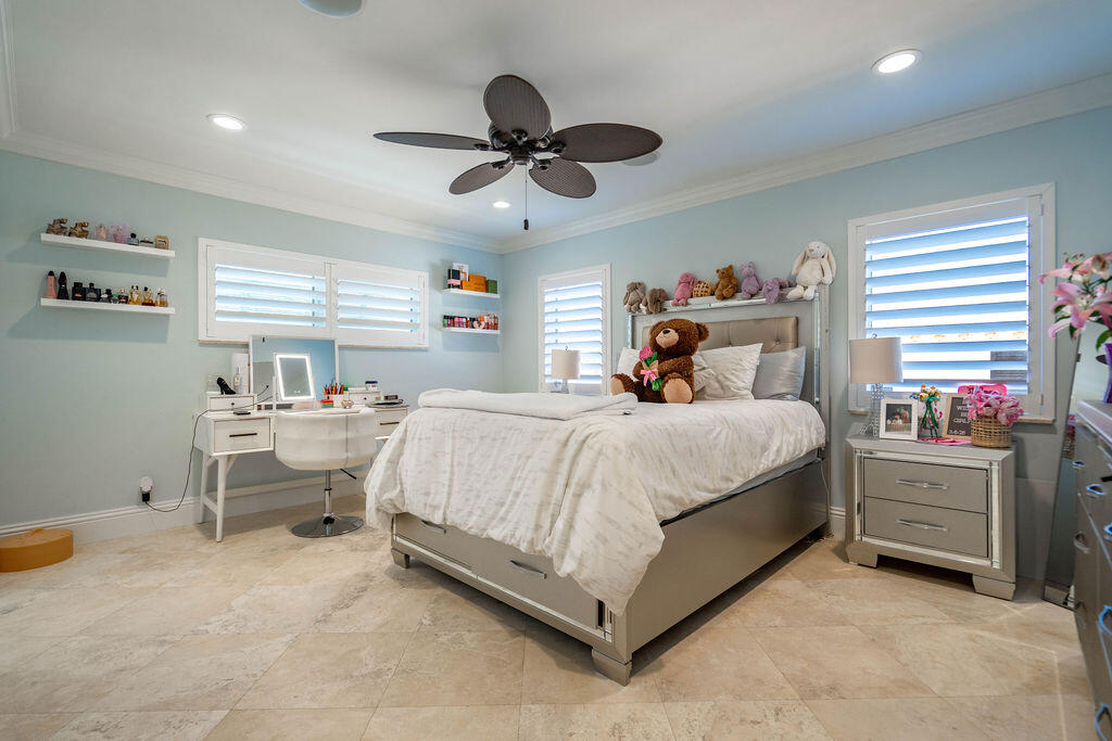 4130 NE 31st, Lighthouse Point FL 33064