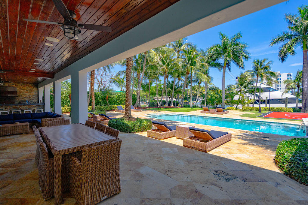 4130 NE 31st, Lighthouse Point FL 33064