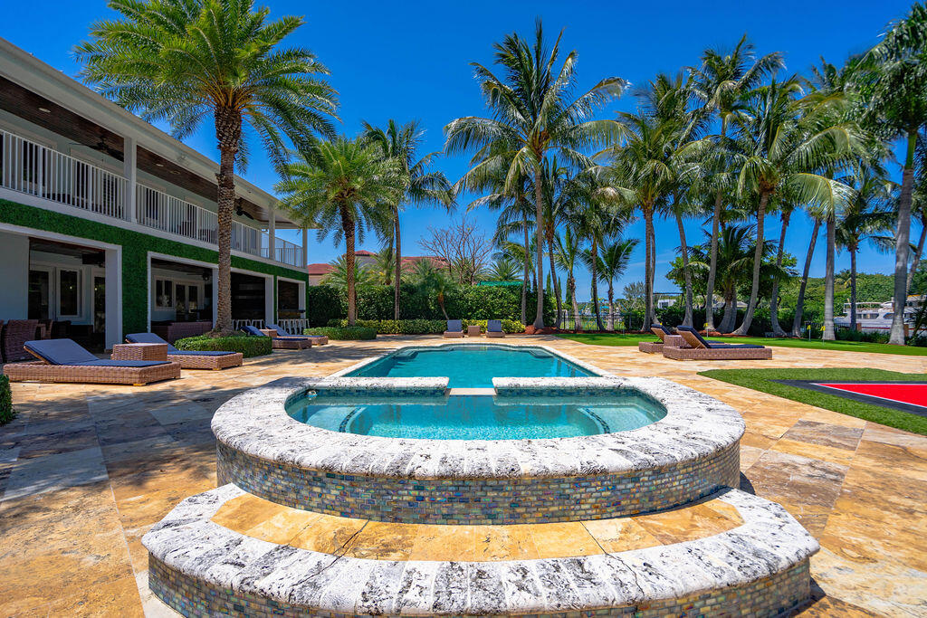 4130 NE 31st, Lighthouse Point FL 33064