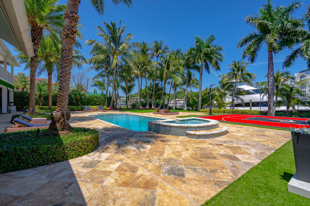 4130 NE 31st, Lighthouse Point FL 33064