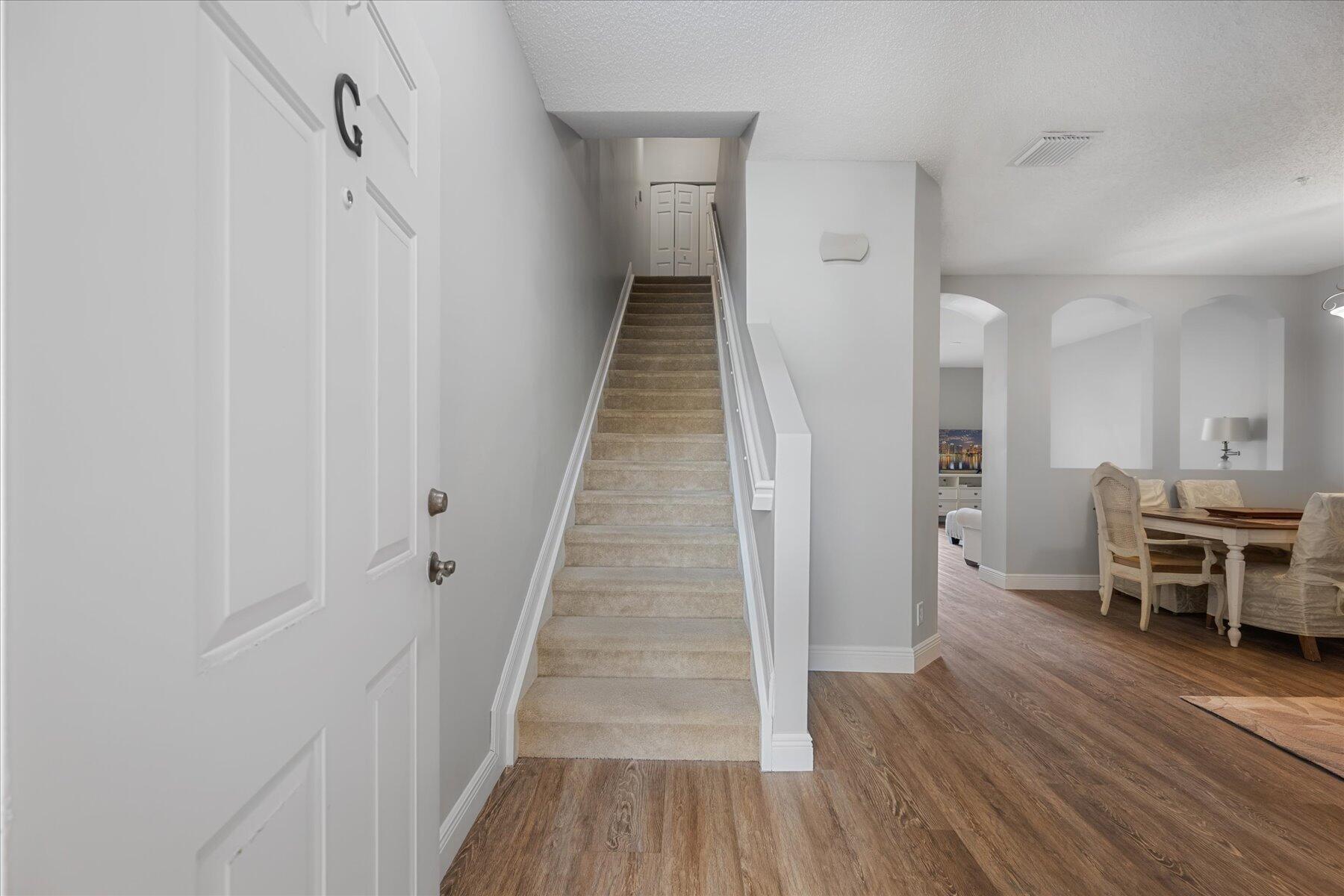 112 Lighthouse #G, Tequesta FL 33469