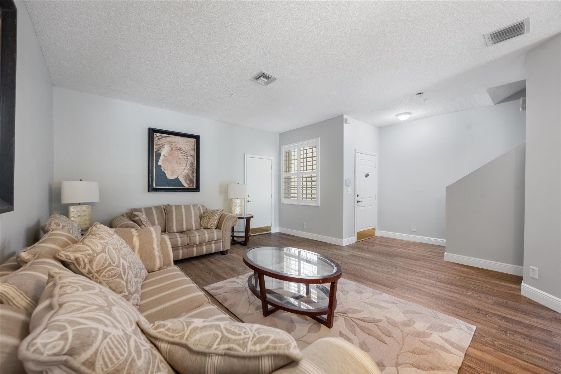 112 Lighthouse #G, Tequesta FL 33469