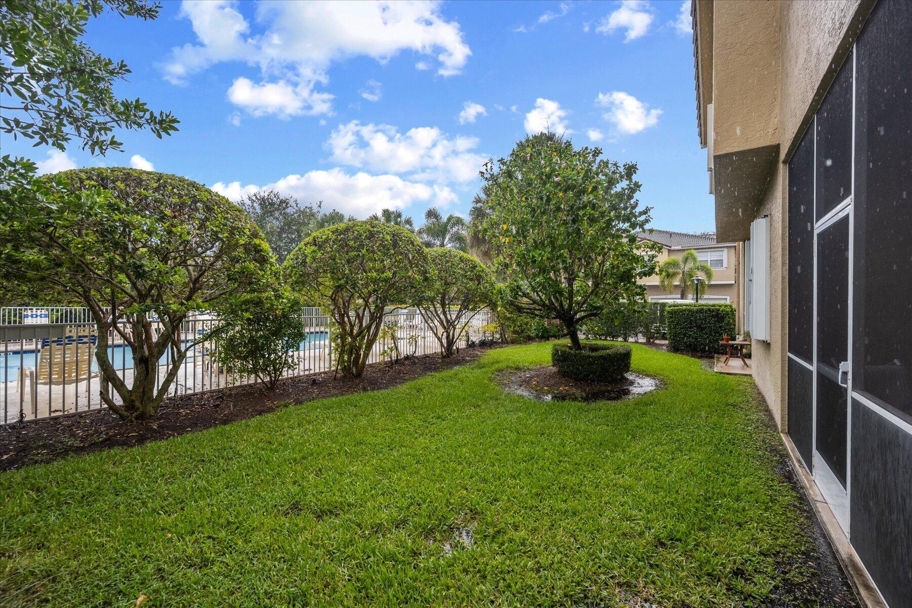 112 Lighthouse #G, Tequesta FL 33469