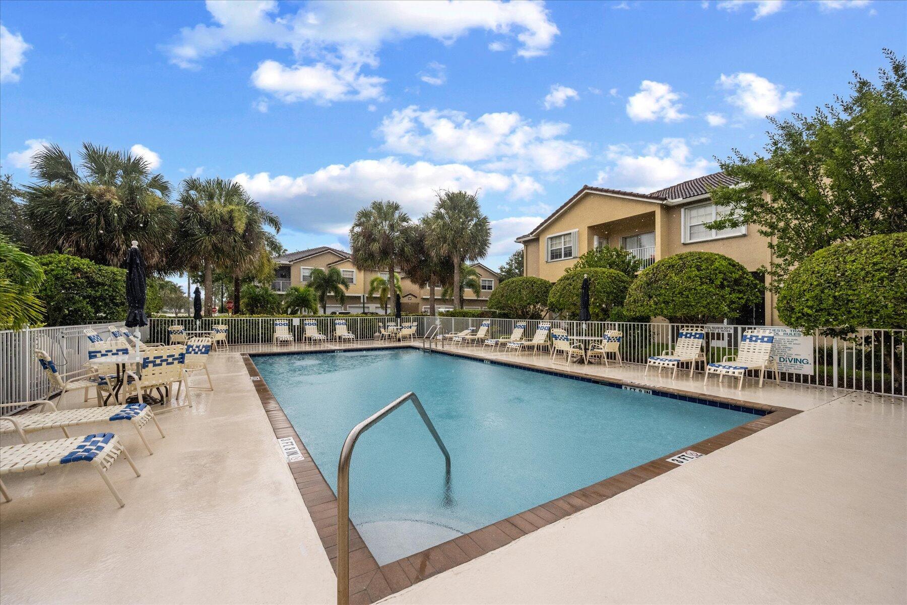 112 Lighthouse #G, Tequesta FL 33469