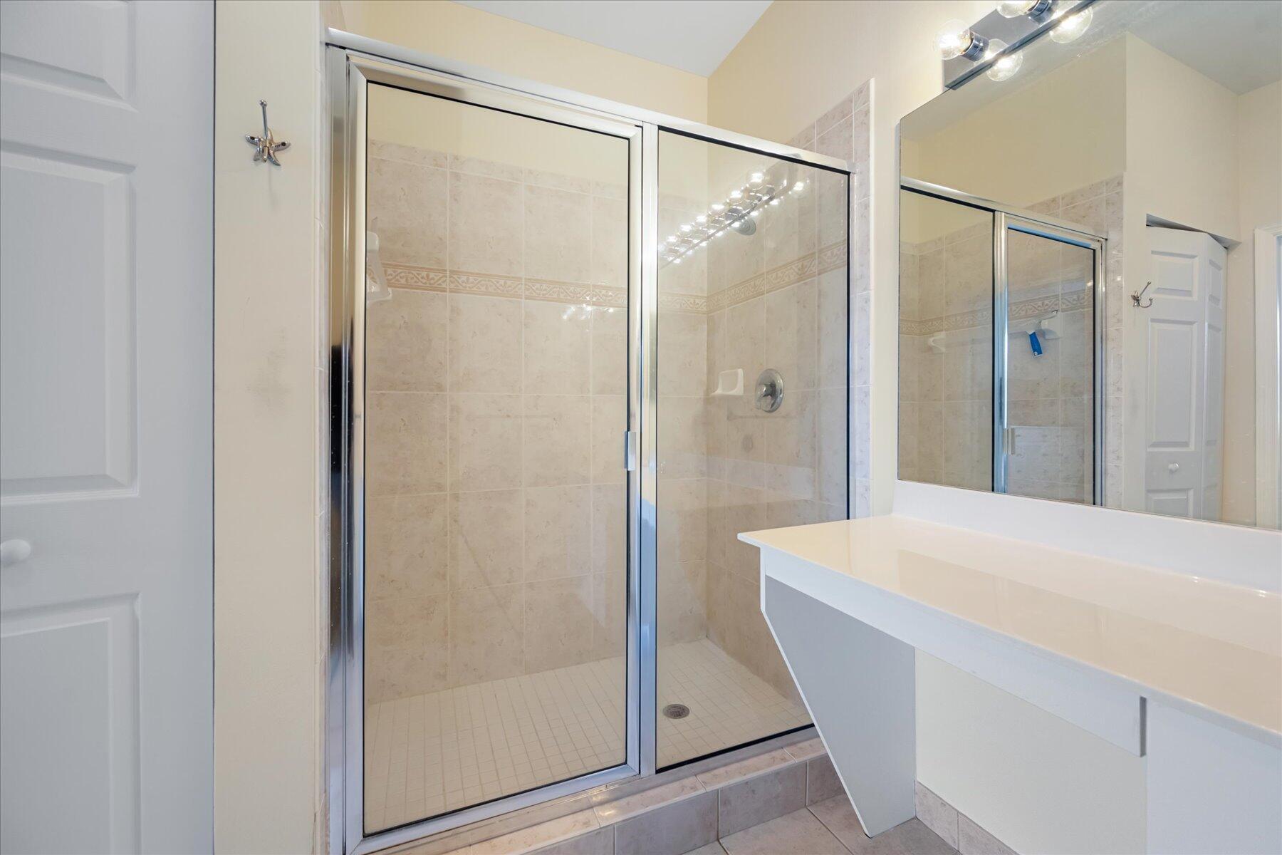 112 Lighthouse #G, Tequesta FL 33469