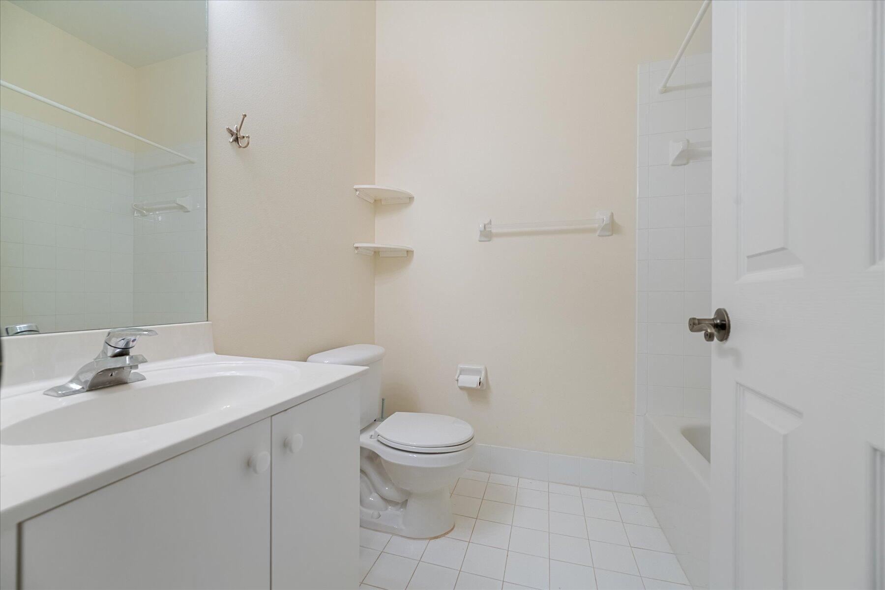 112 Lighthouse #G, Tequesta FL 33469
