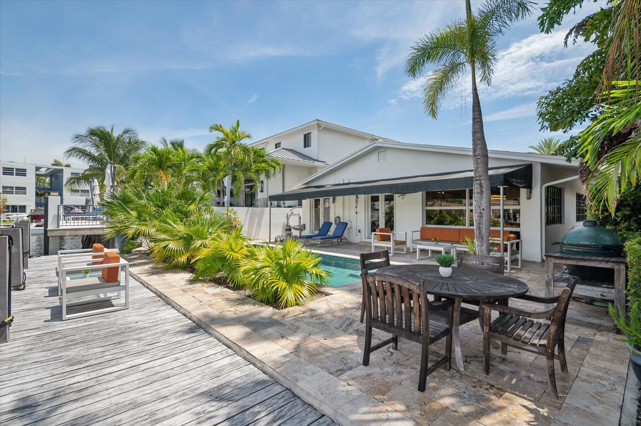325 Coconut Isle, Fort Lauderdale FL 33301