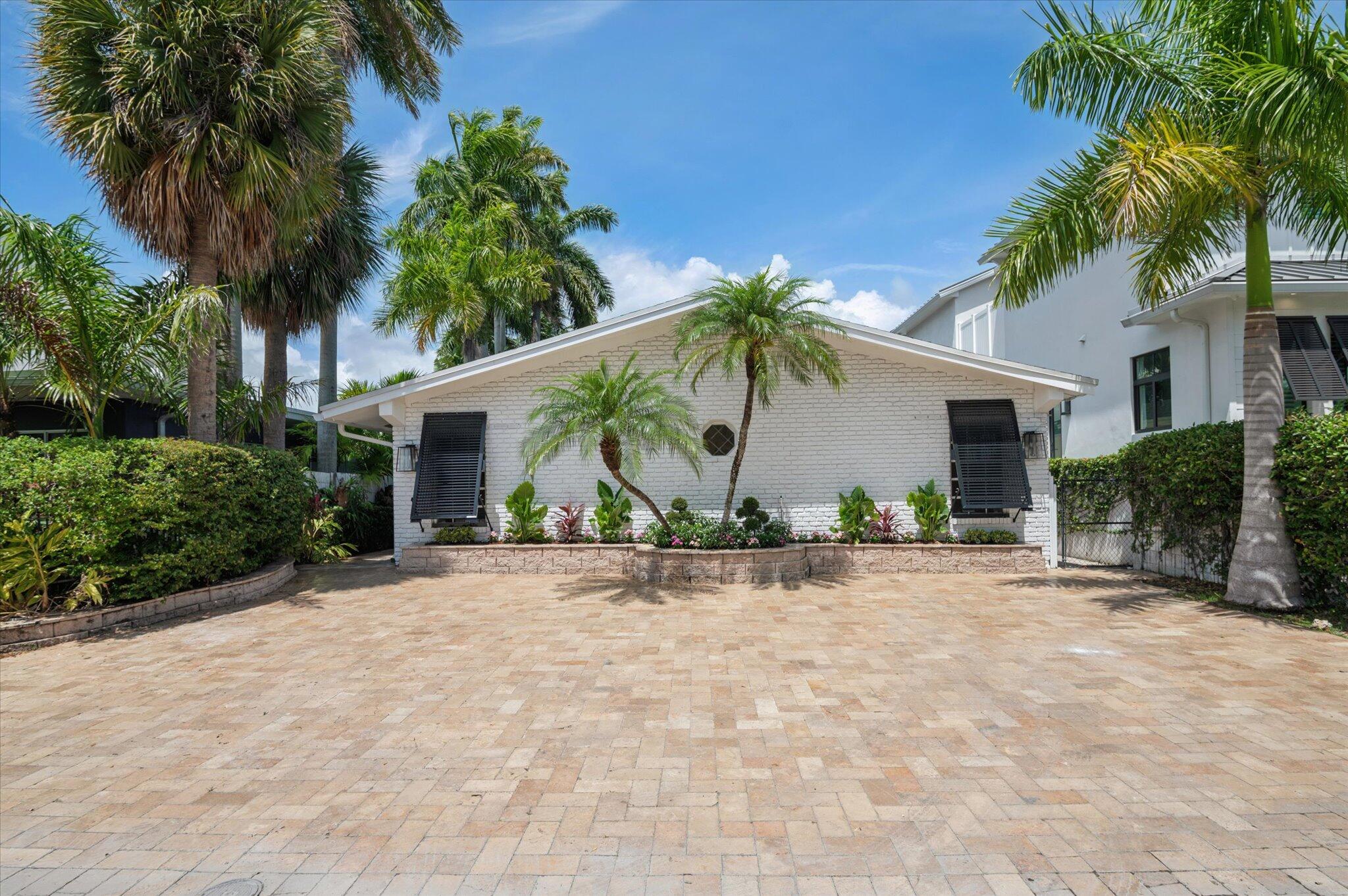 325 Coconut Isle, Fort Lauderdale FL 33301