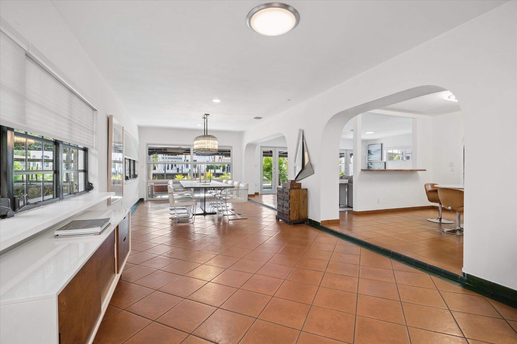 325 Coconut Isle, Fort Lauderdale FL 33301