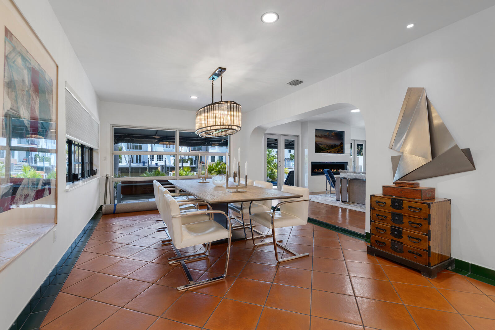 325 Coconut Isle, Fort Lauderdale FL 33301