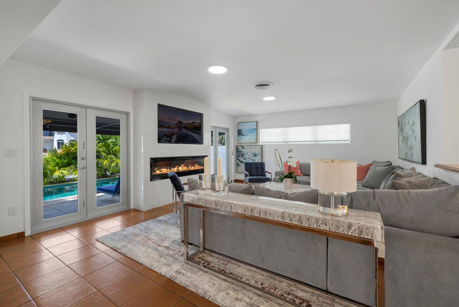 325 Coconut Isle, Fort Lauderdale FL 33301
