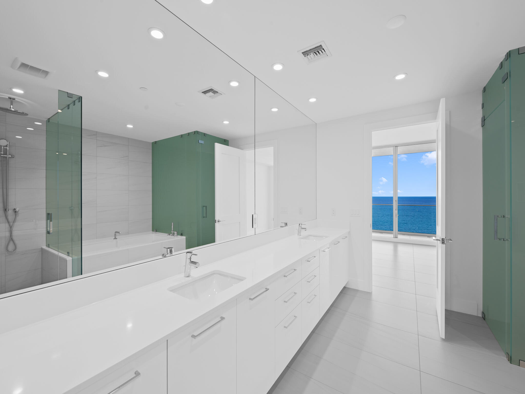 151 N Seabreeze #1904-e, Fort Lauderdale FL 33304