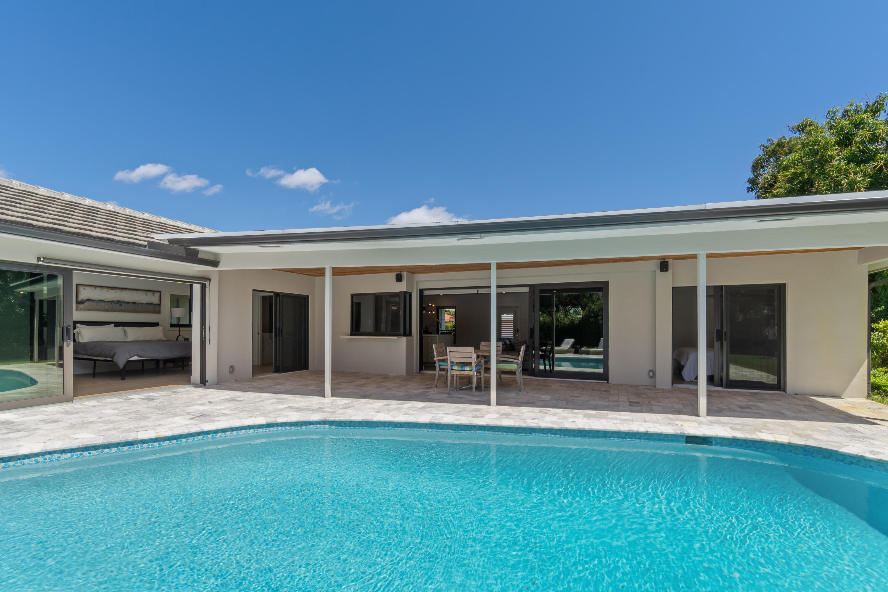 820 Canary, Delray Beach FL 33483