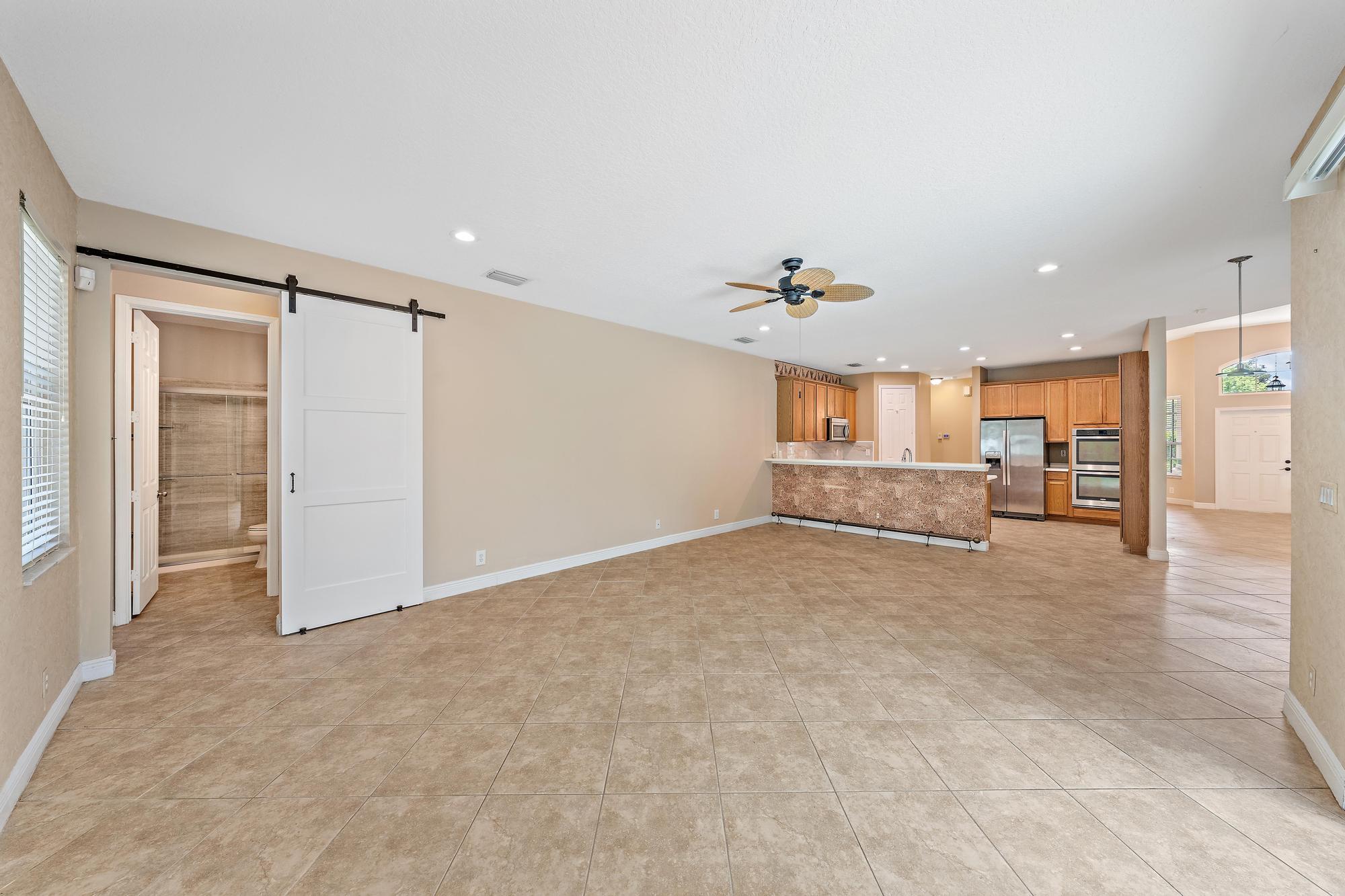 1493 Stonehaven Estates, West Palm Beach FL 33411