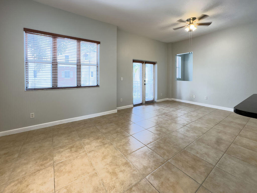 2313 Vintage, Lighthouse Point FL 33064
