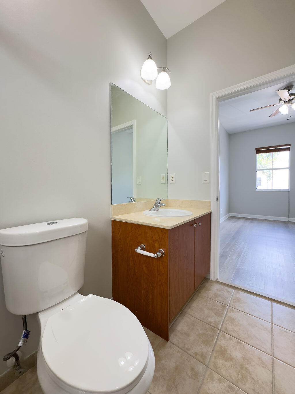 2313 Vintage, Lighthouse Point FL 33064