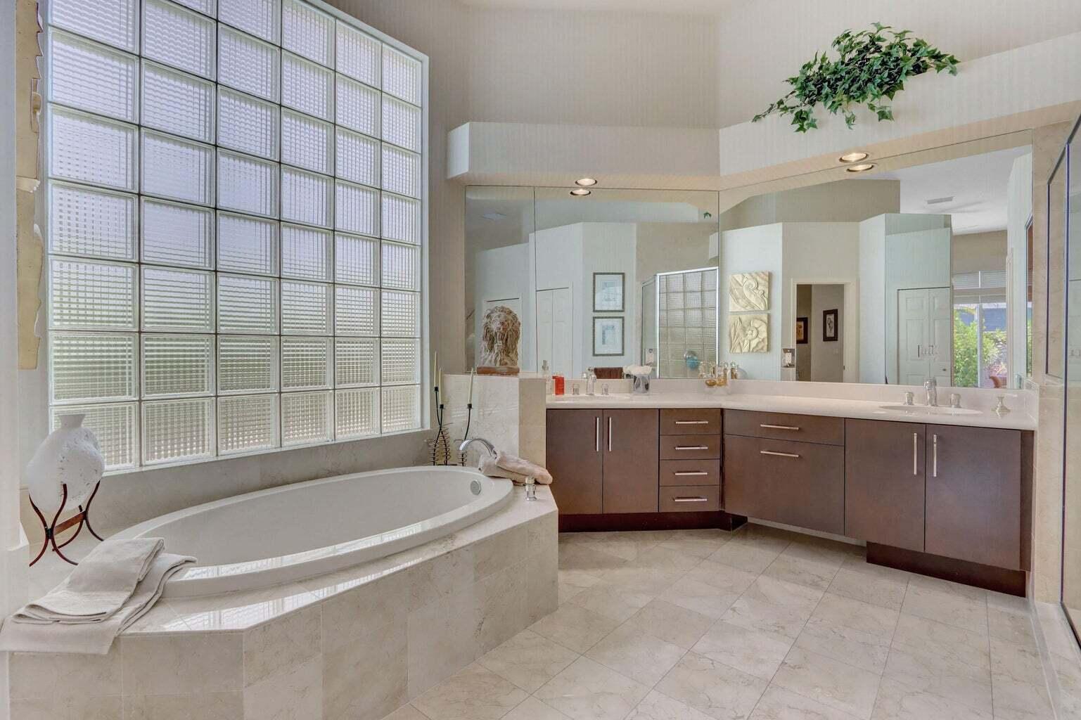 6255 NW 42nd, Boca Raton FL 33496
