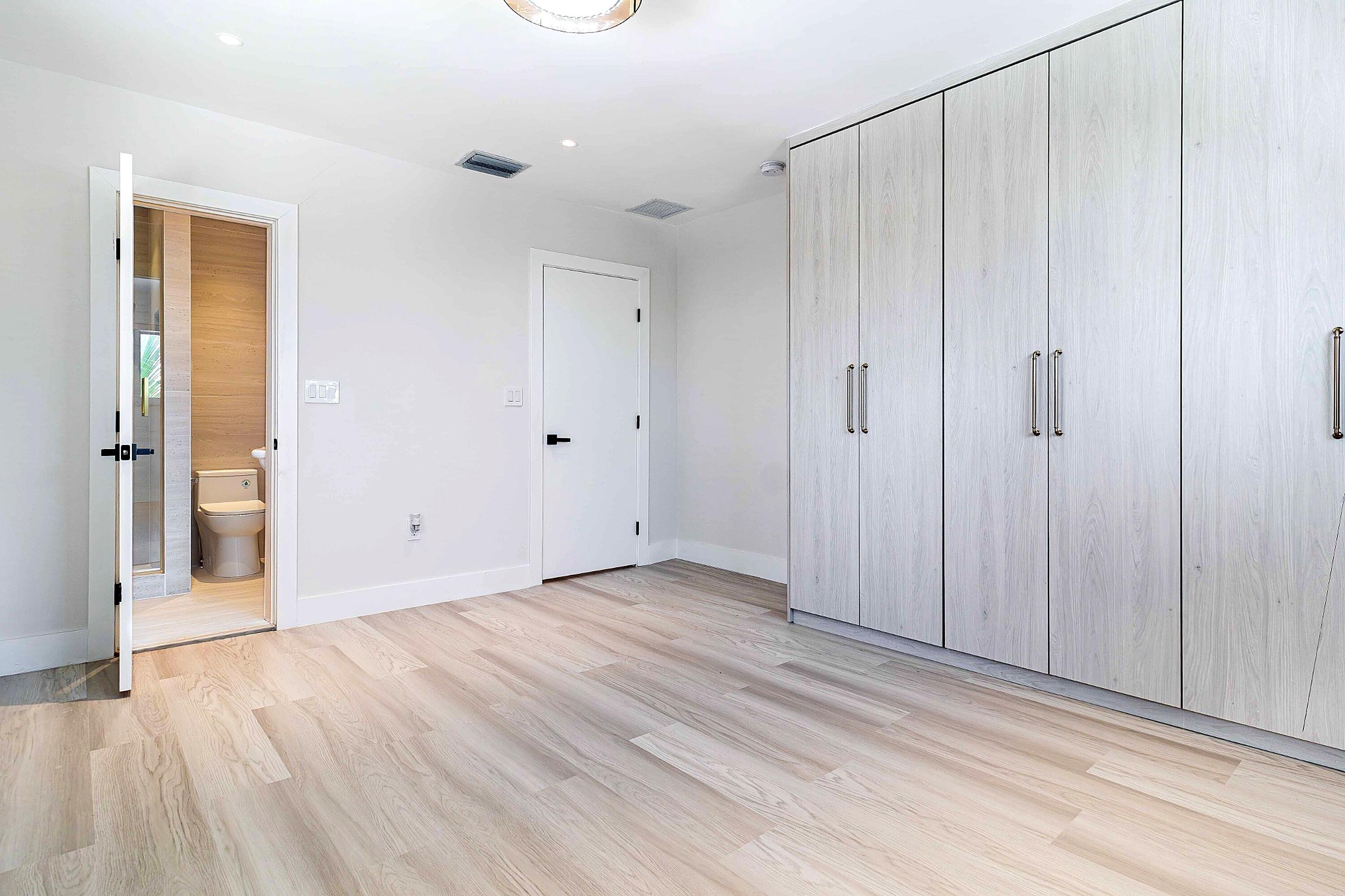 3341 NE 170th, North Miami Beach FL 33160