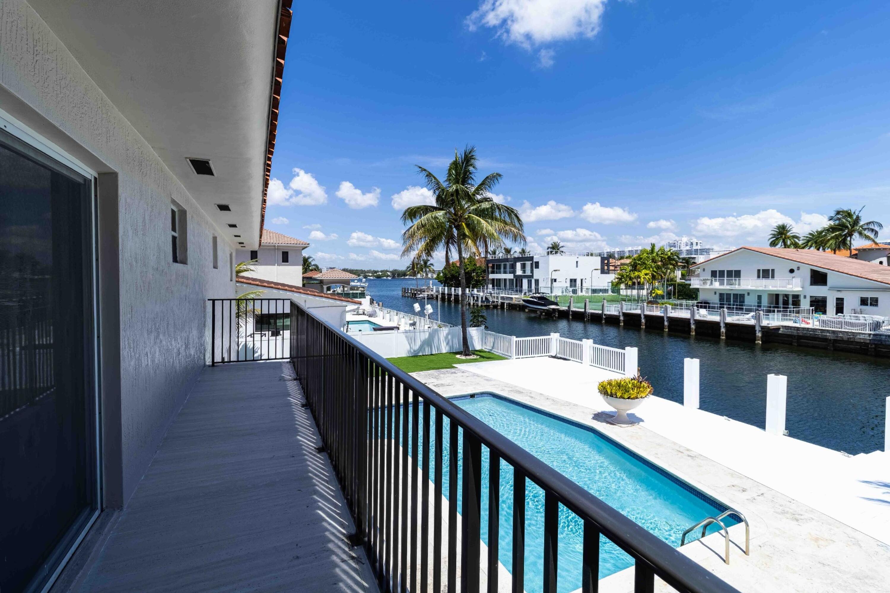 3341 NE 170th, North Miami Beach FL 33160