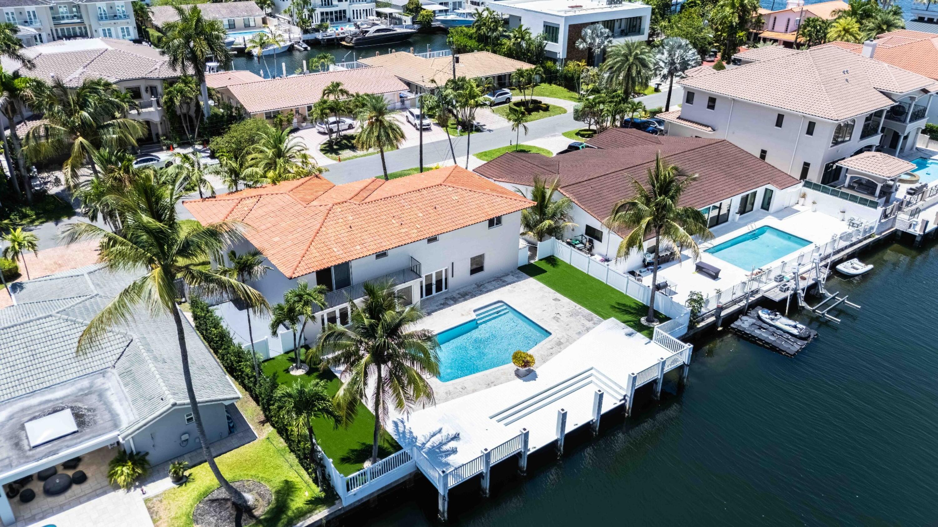 3341 NE 170th, North Miami Beach FL 33160