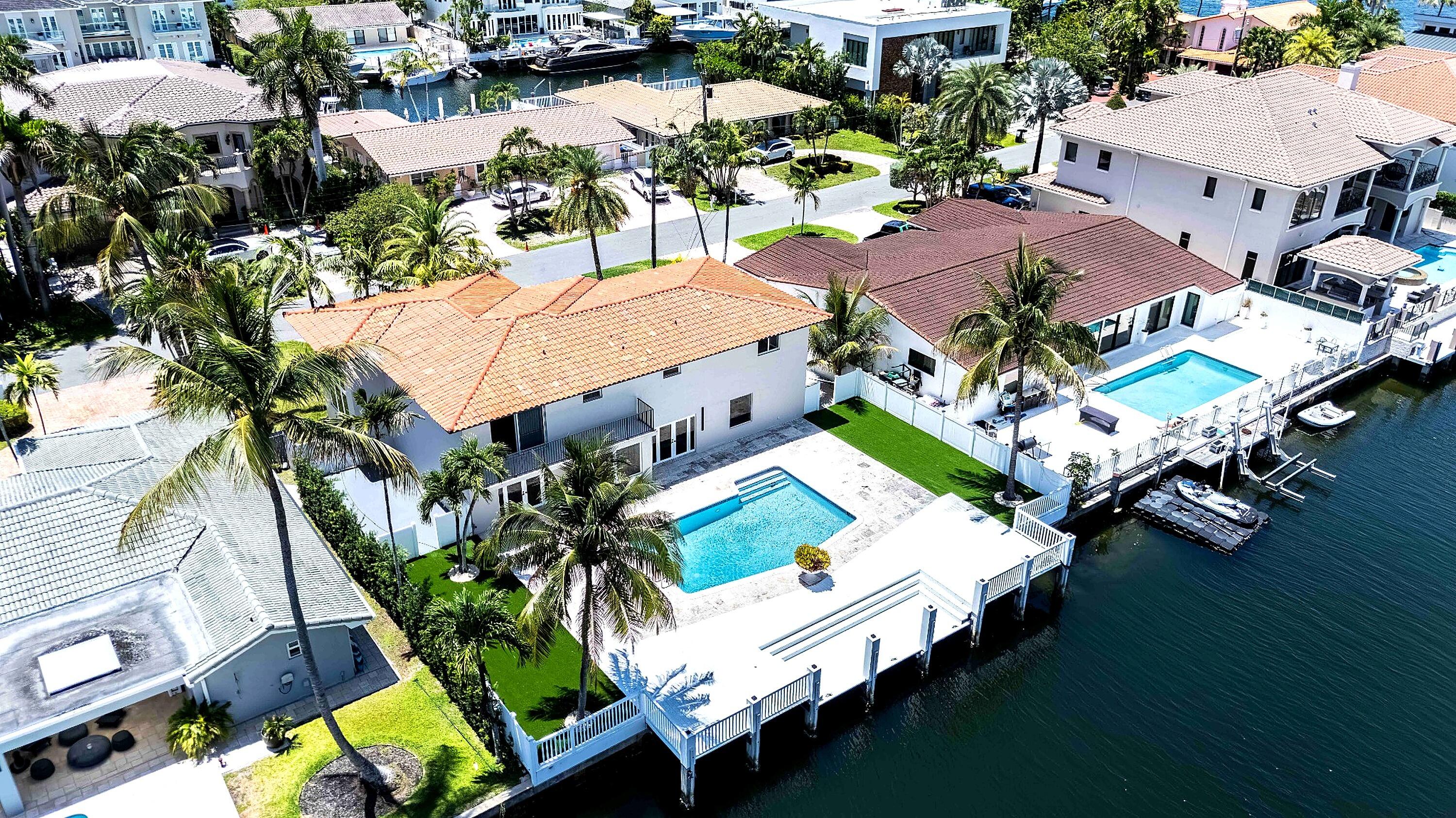 3341 NE 170th, North Miami Beach FL 33160