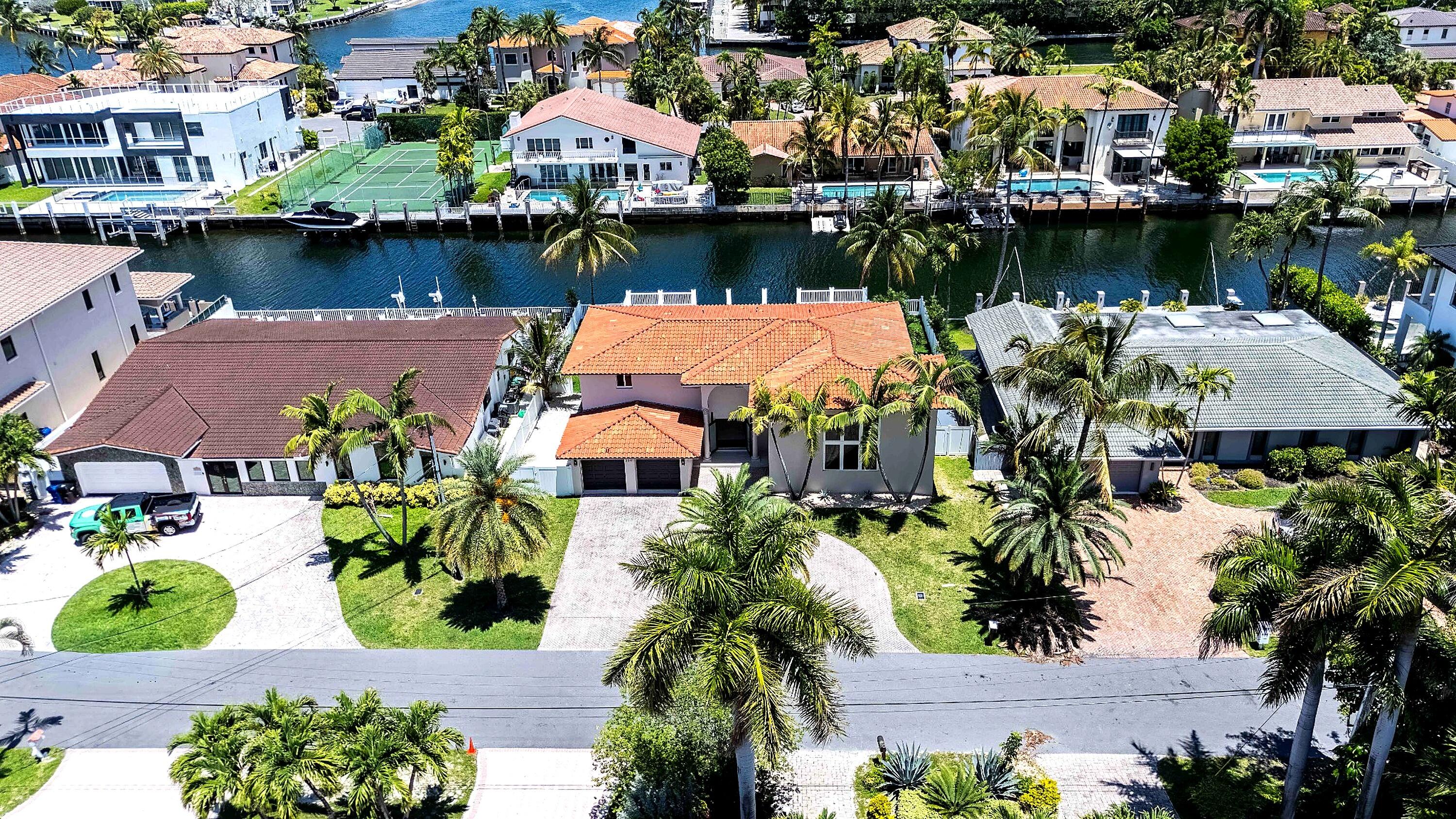 3341 NE 170th, North Miami Beach FL 33160