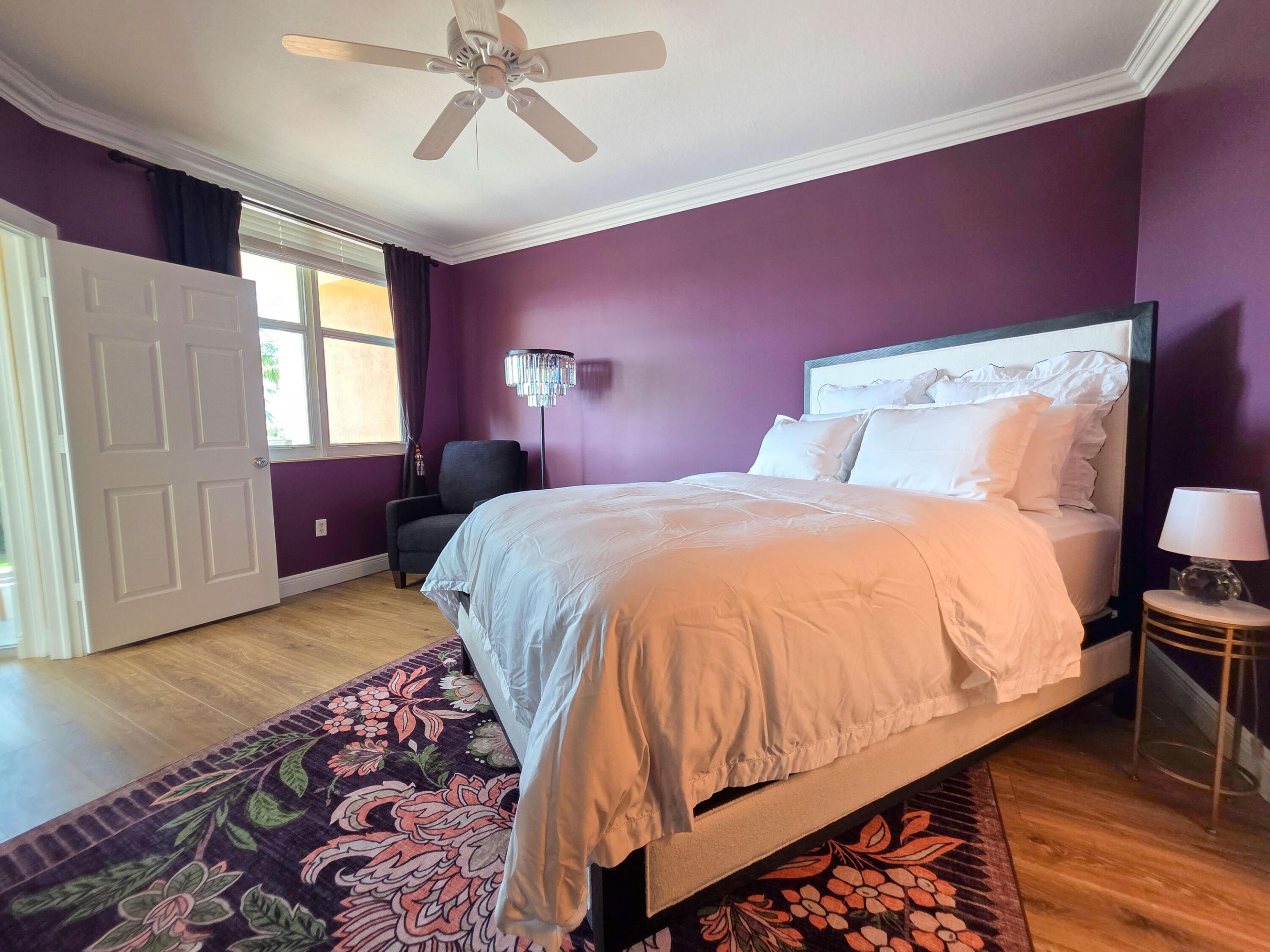 806 E Windward #323, Lantana FL 33462