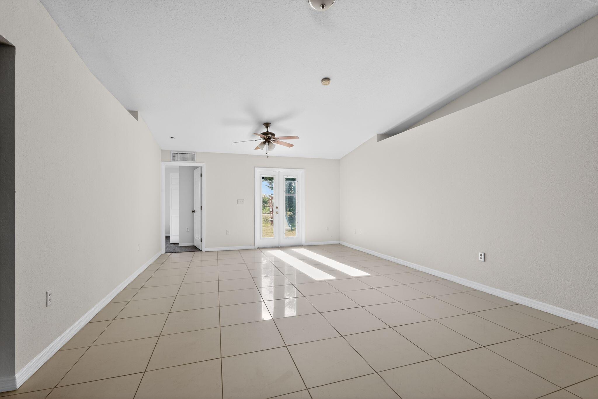 138 Dabou, Belle Glade FL 33430