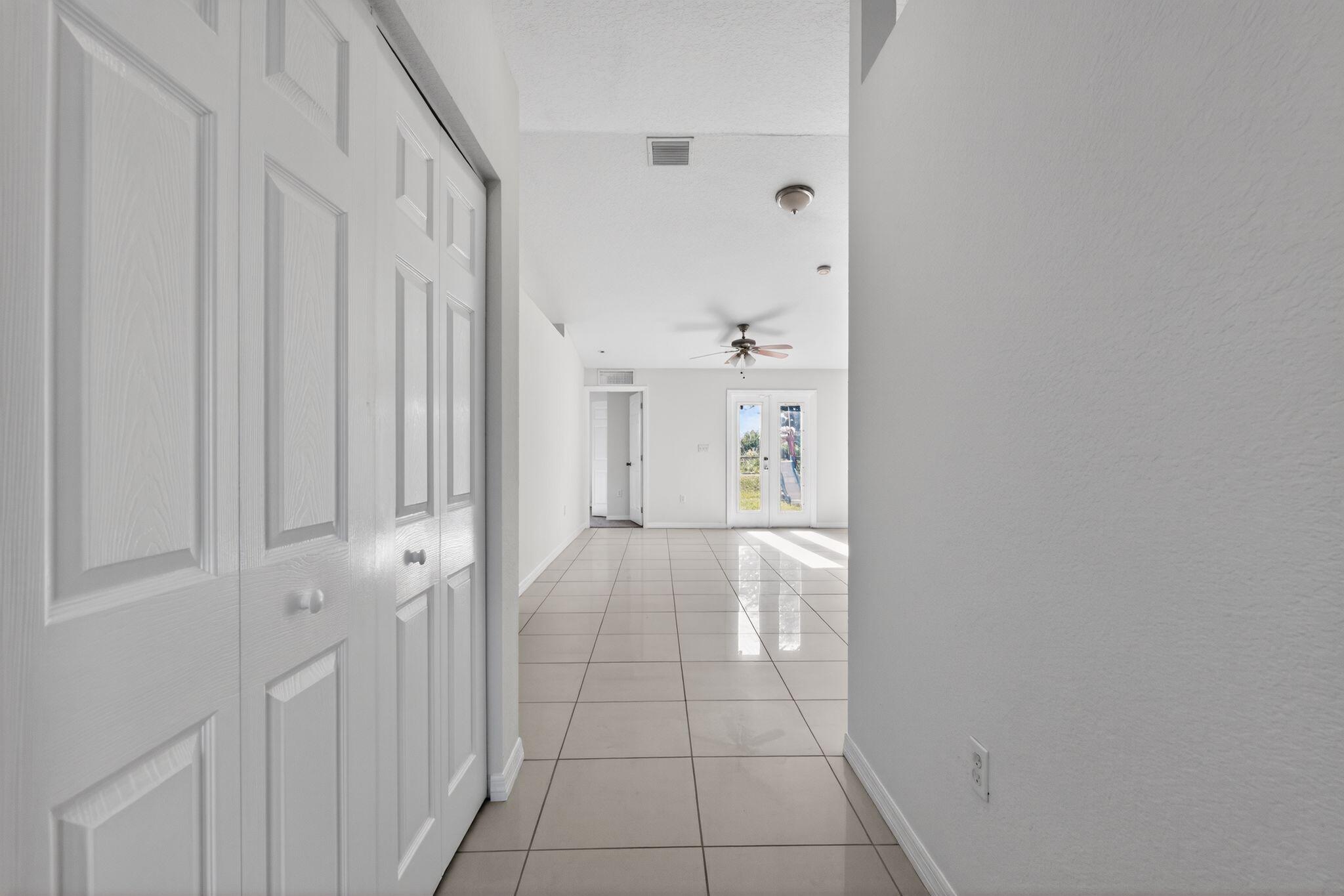 138 Dabou, Belle Glade FL 33430