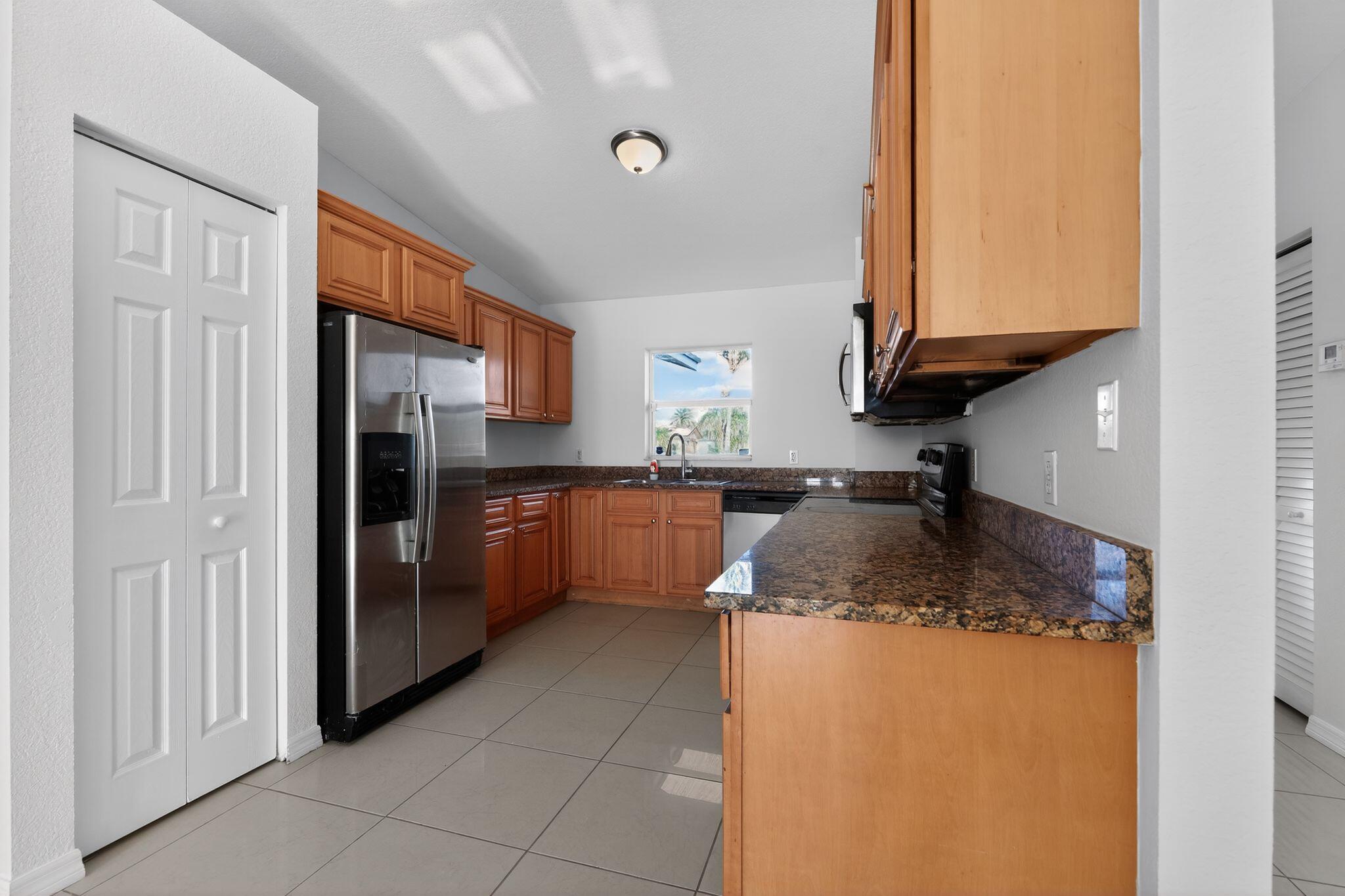 138 Dabou, Belle Glade FL 33430