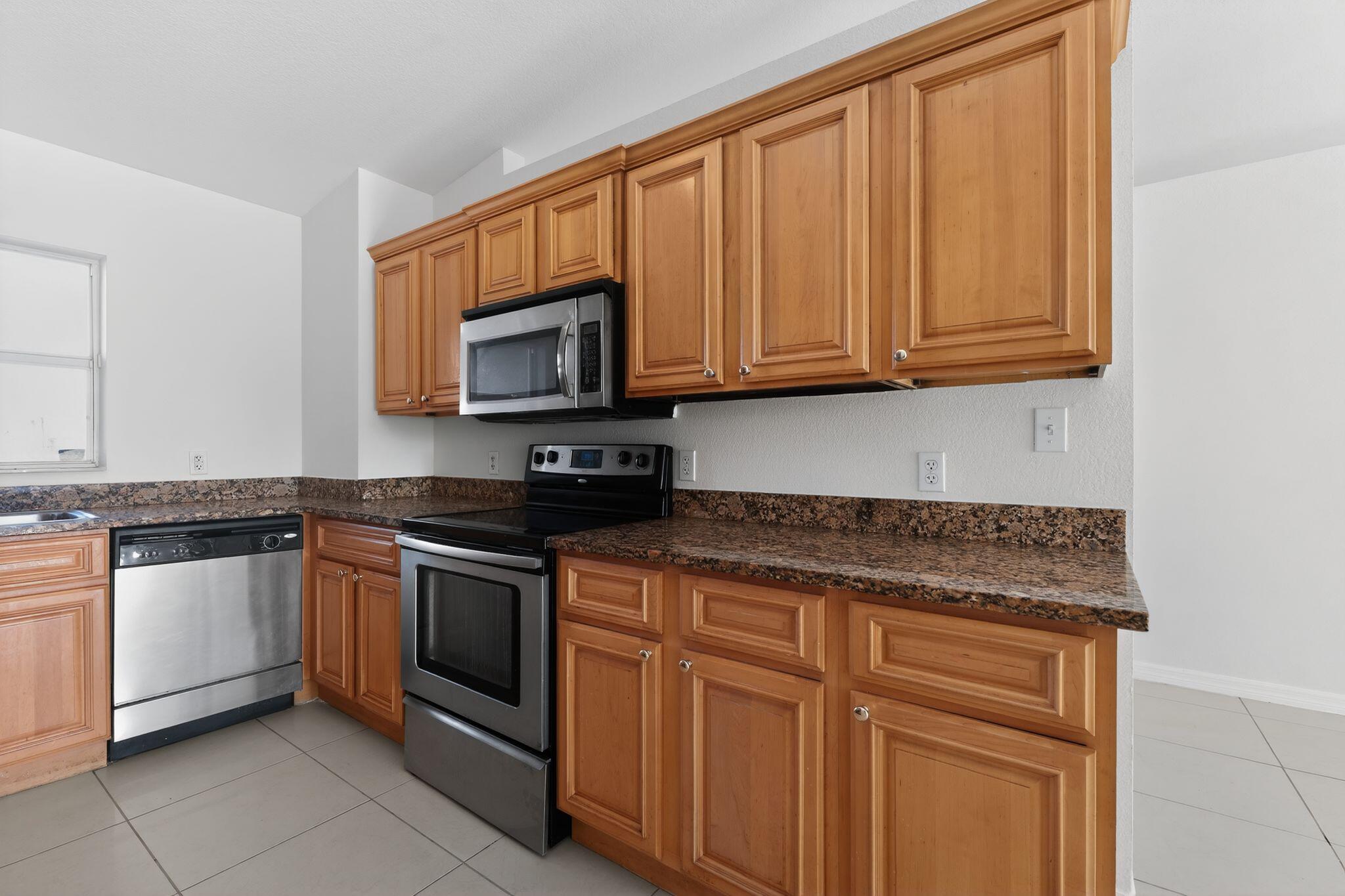 138 Dabou, Belle Glade FL 33430