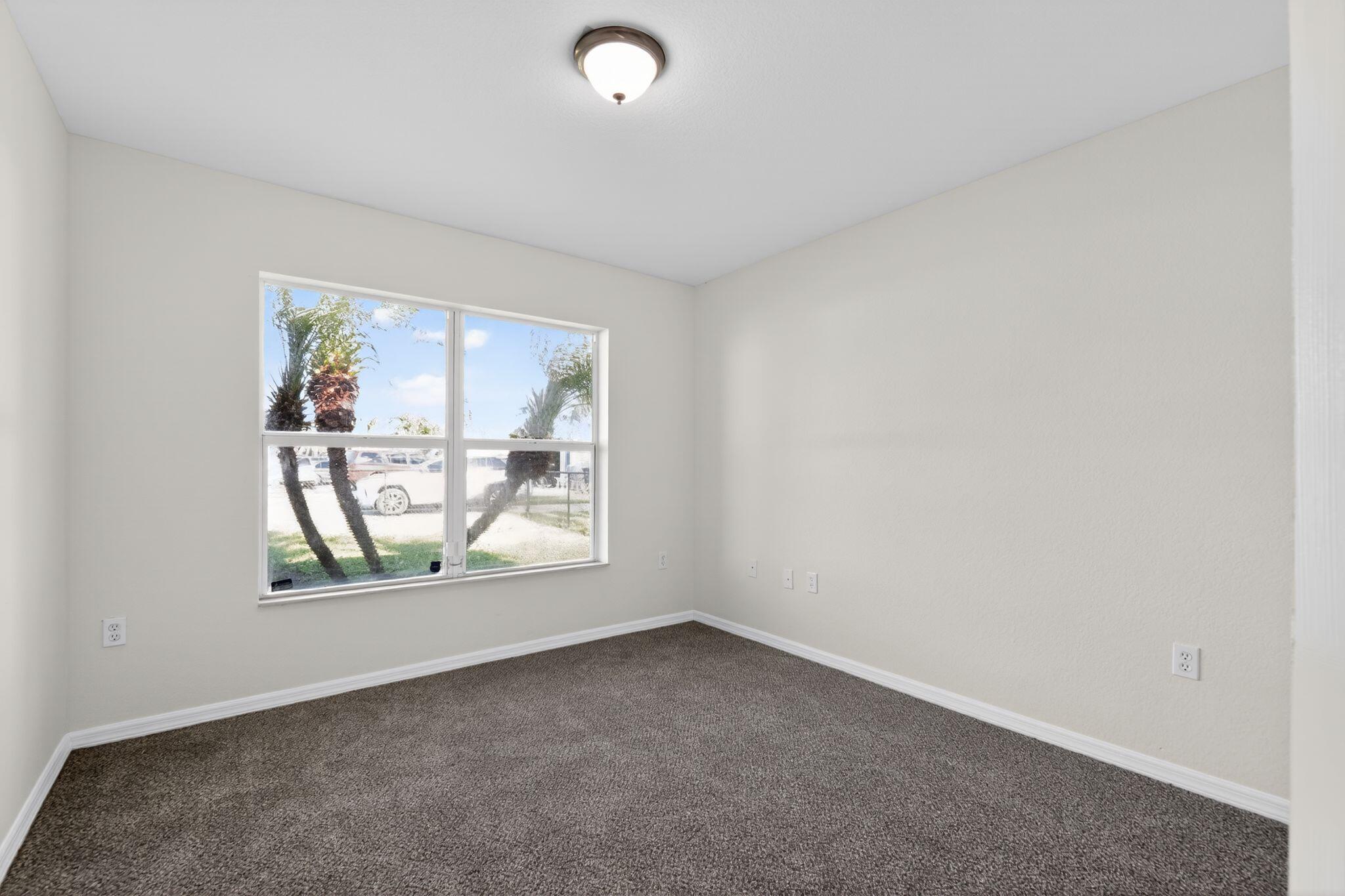138 Dabou, Belle Glade FL 33430