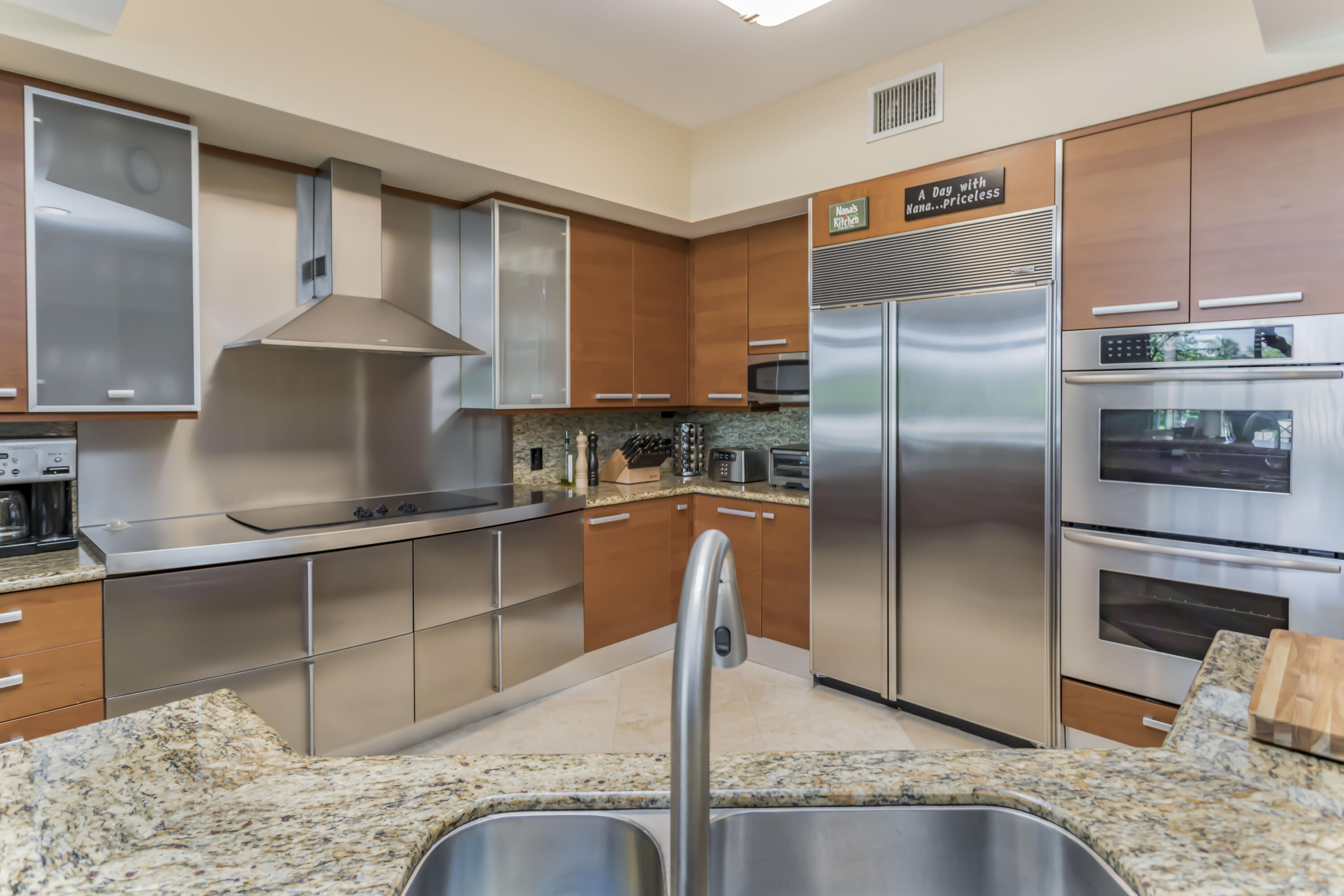 701 SE 21st #204, Deerfield Beach FL 33441