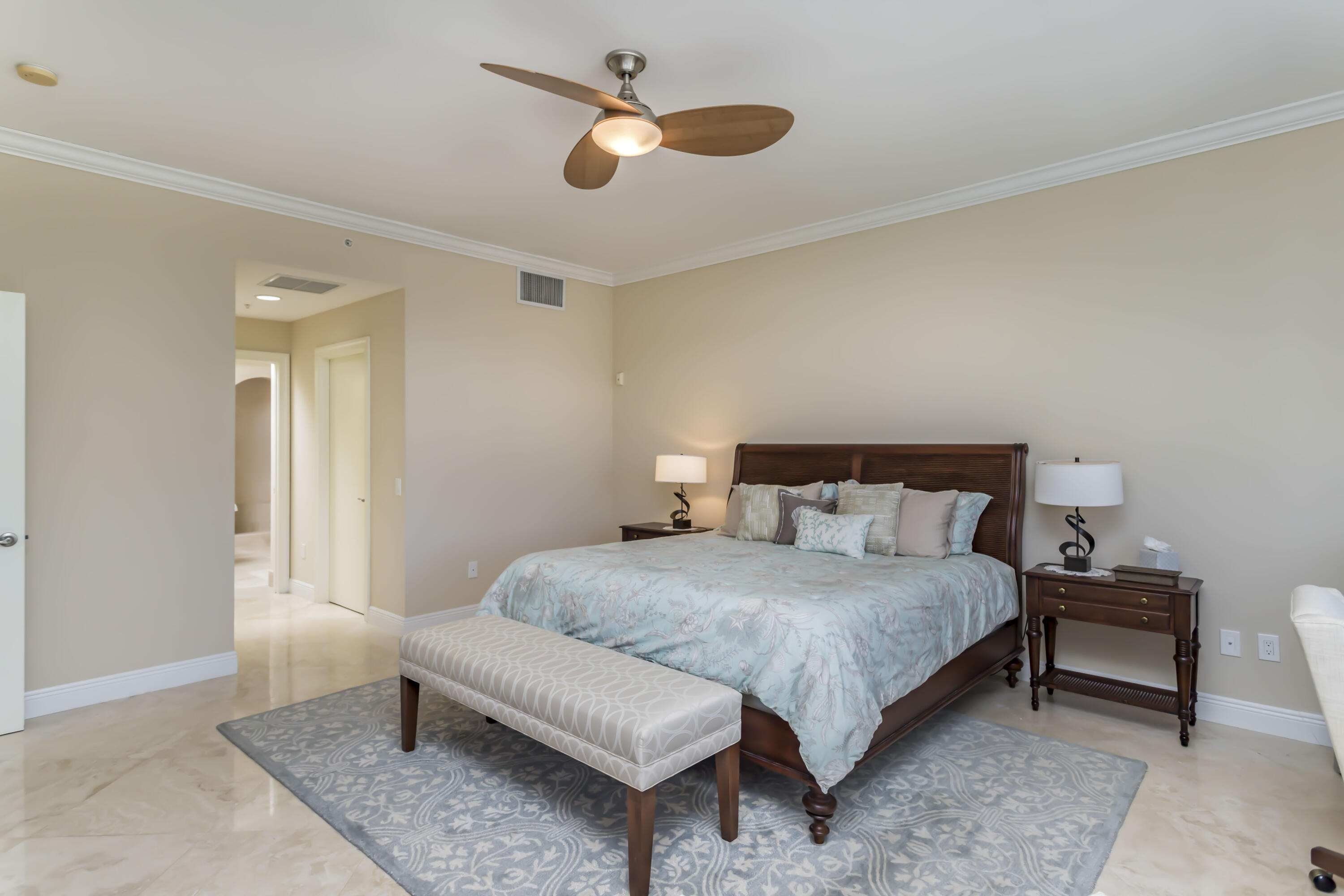 701 SE 21st #204, Deerfield Beach FL 33441