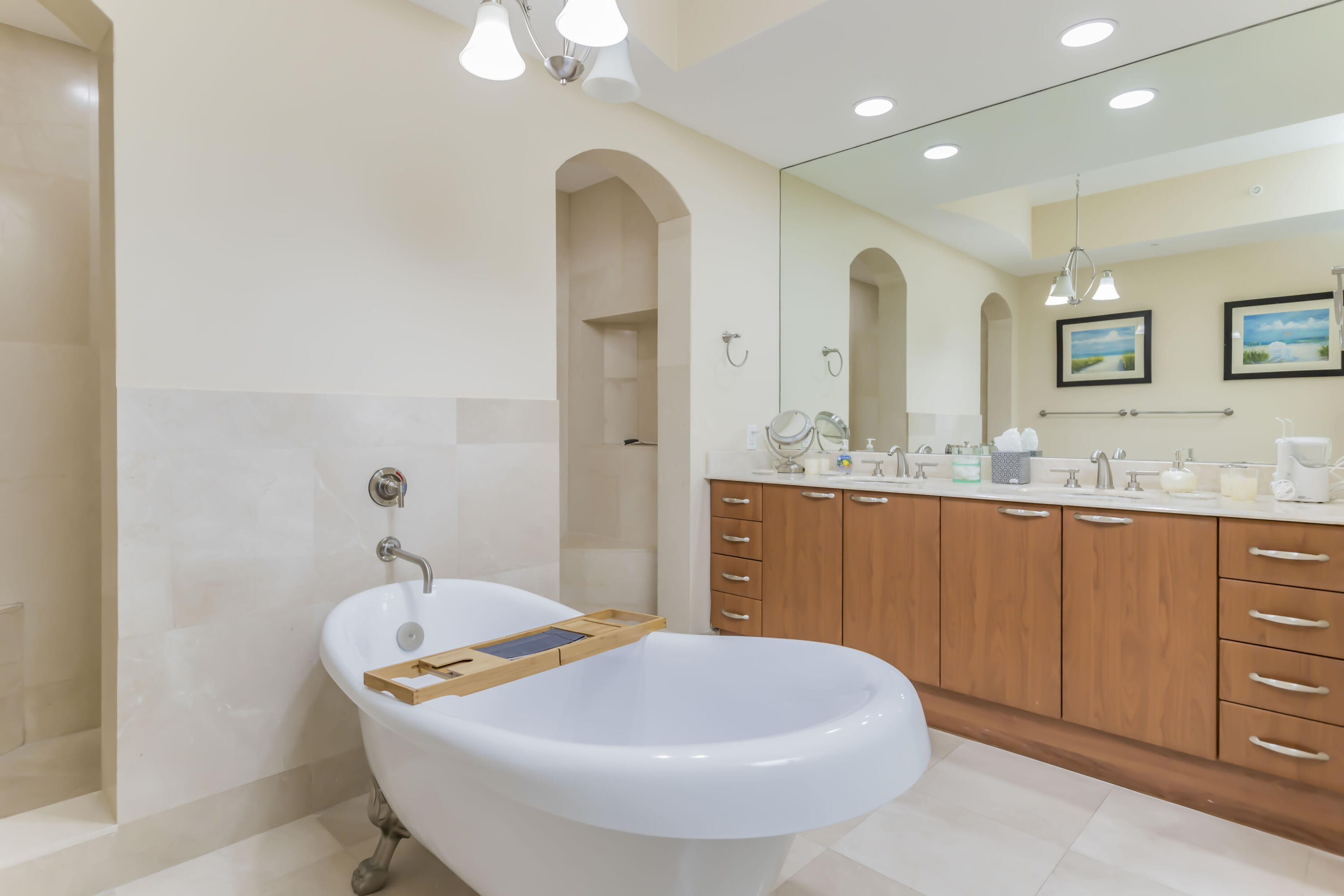 701 SE 21st #204, Deerfield Beach FL 33441