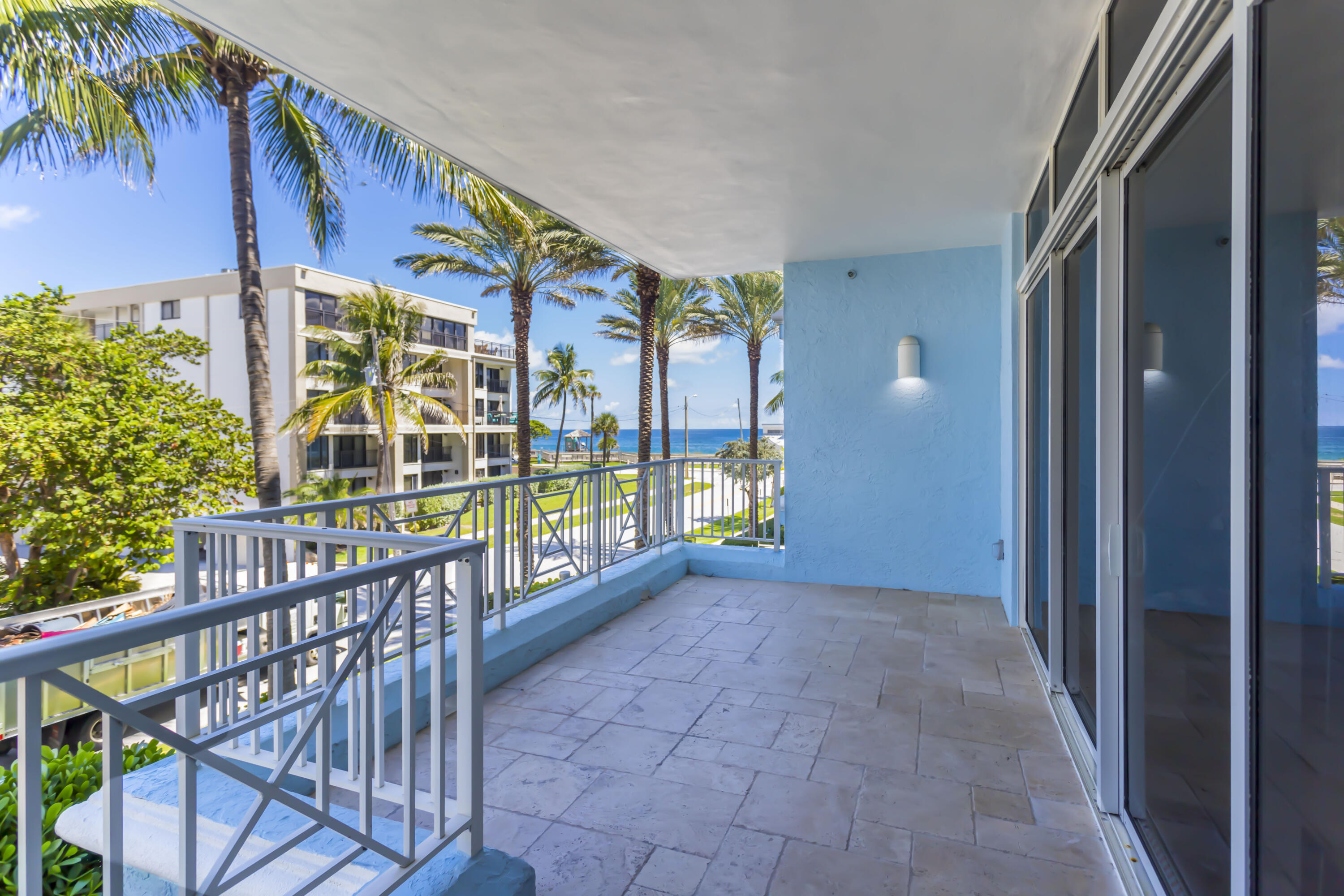 701 SE 21st #204, Deerfield Beach FL 33441