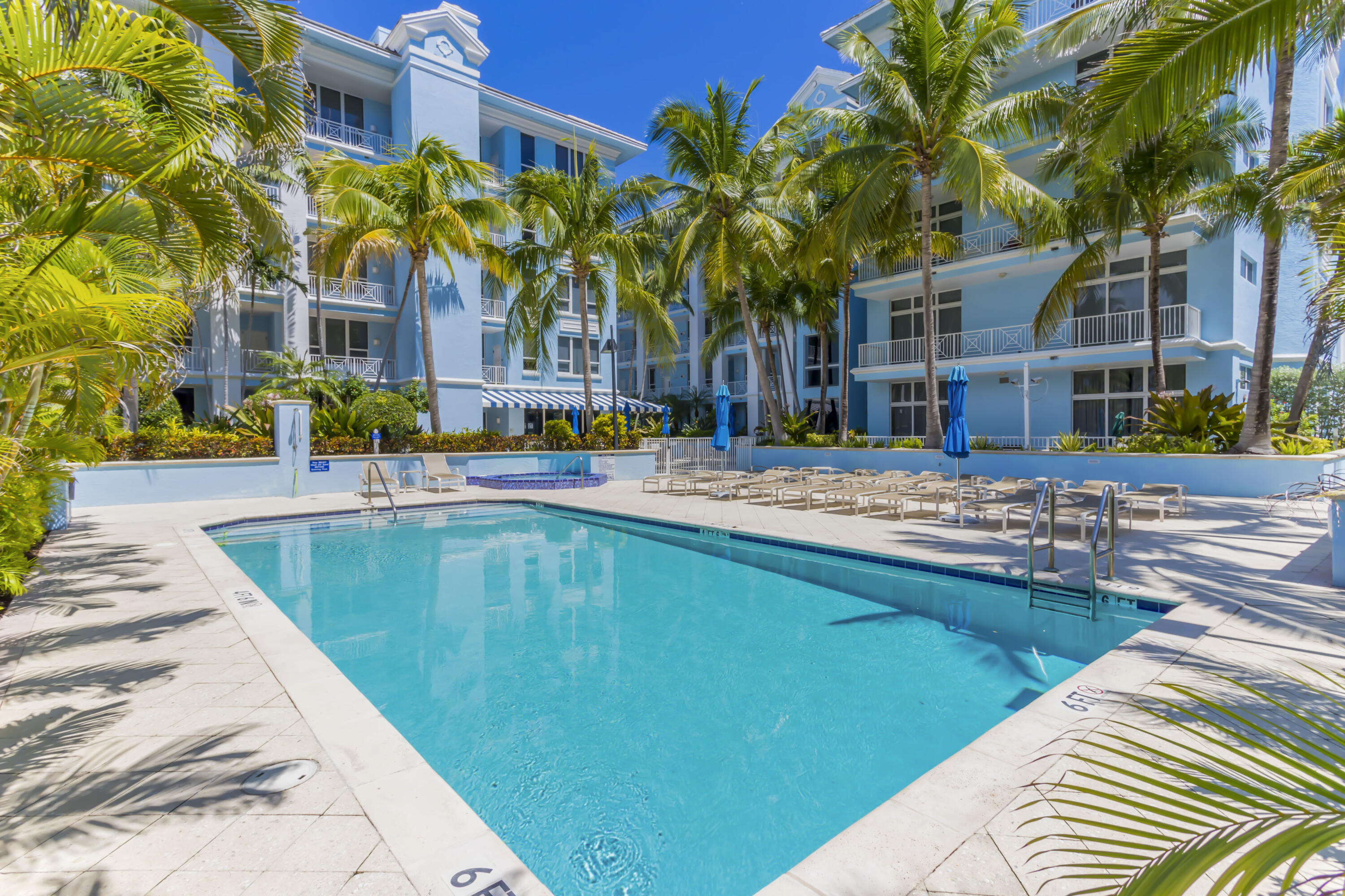 701 SE 21st #204, Deerfield Beach FL 33441