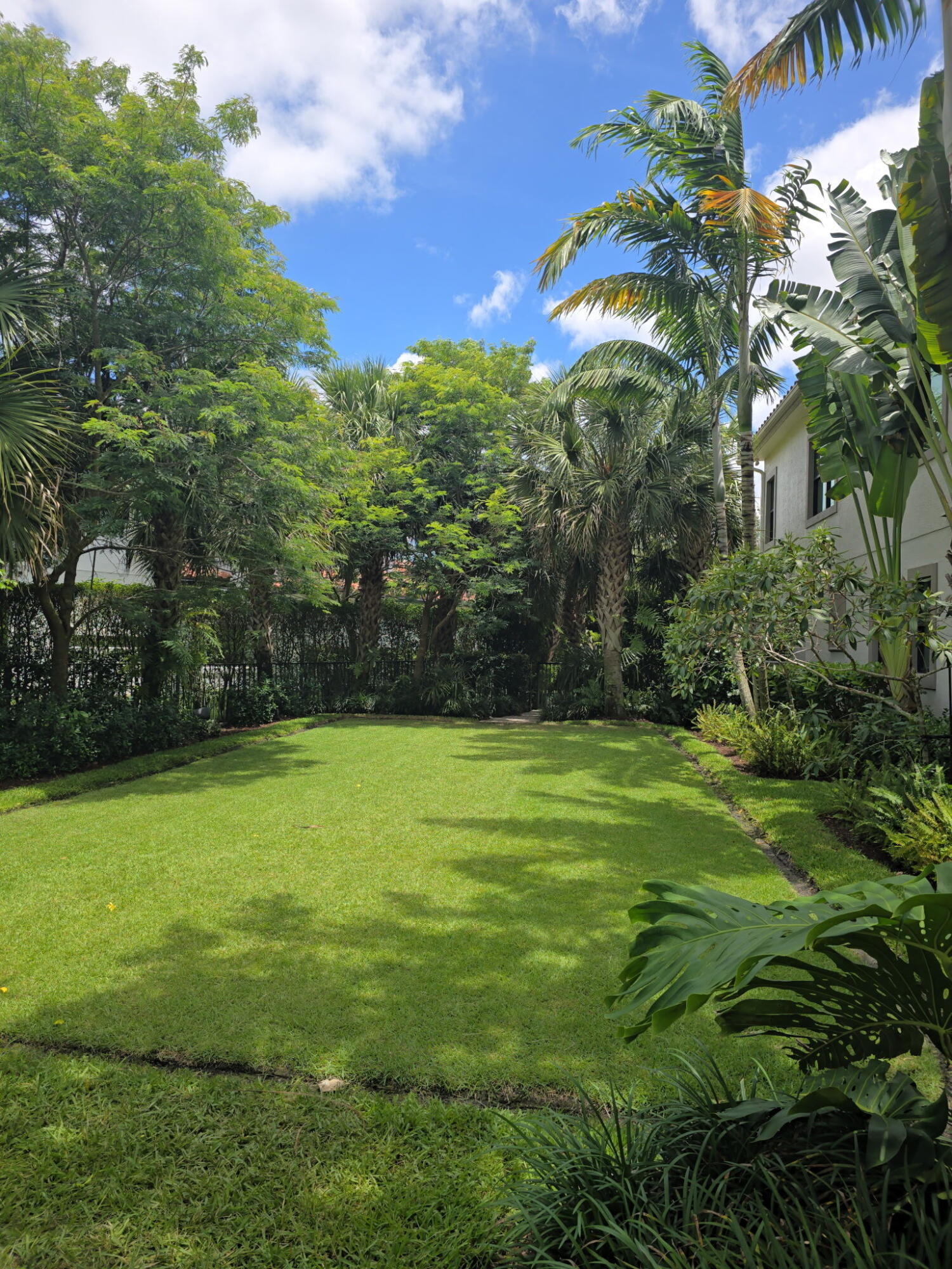 9460 Spiderlilly, Parkland FL 33076